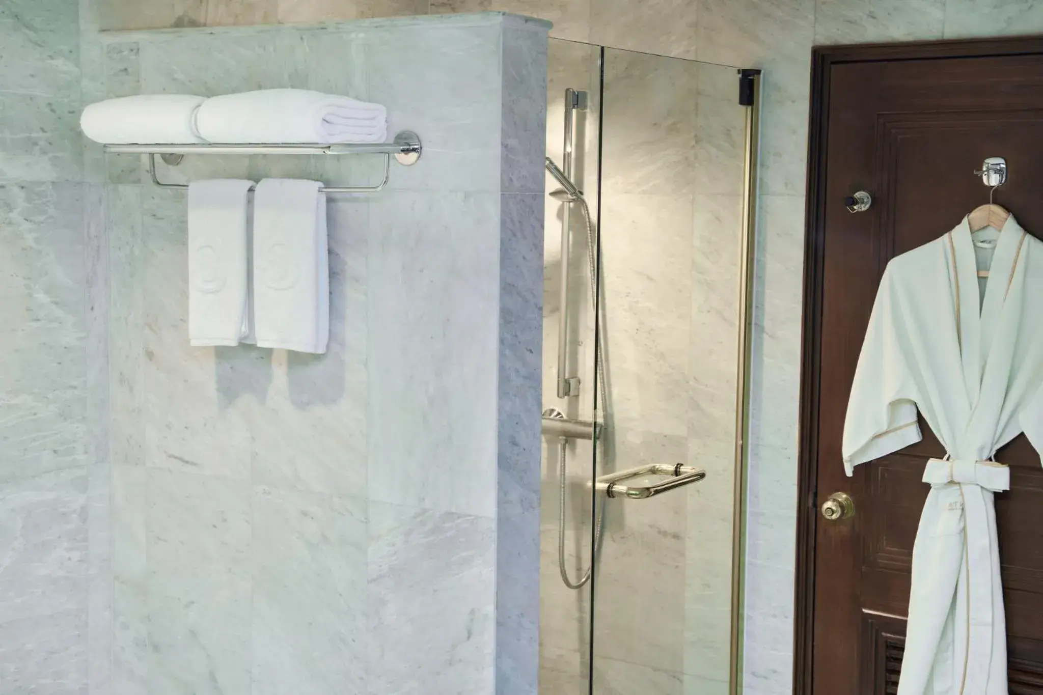 One-Bedroom Suite in Centara Udon One-Bedroom Suite in Centara Udon