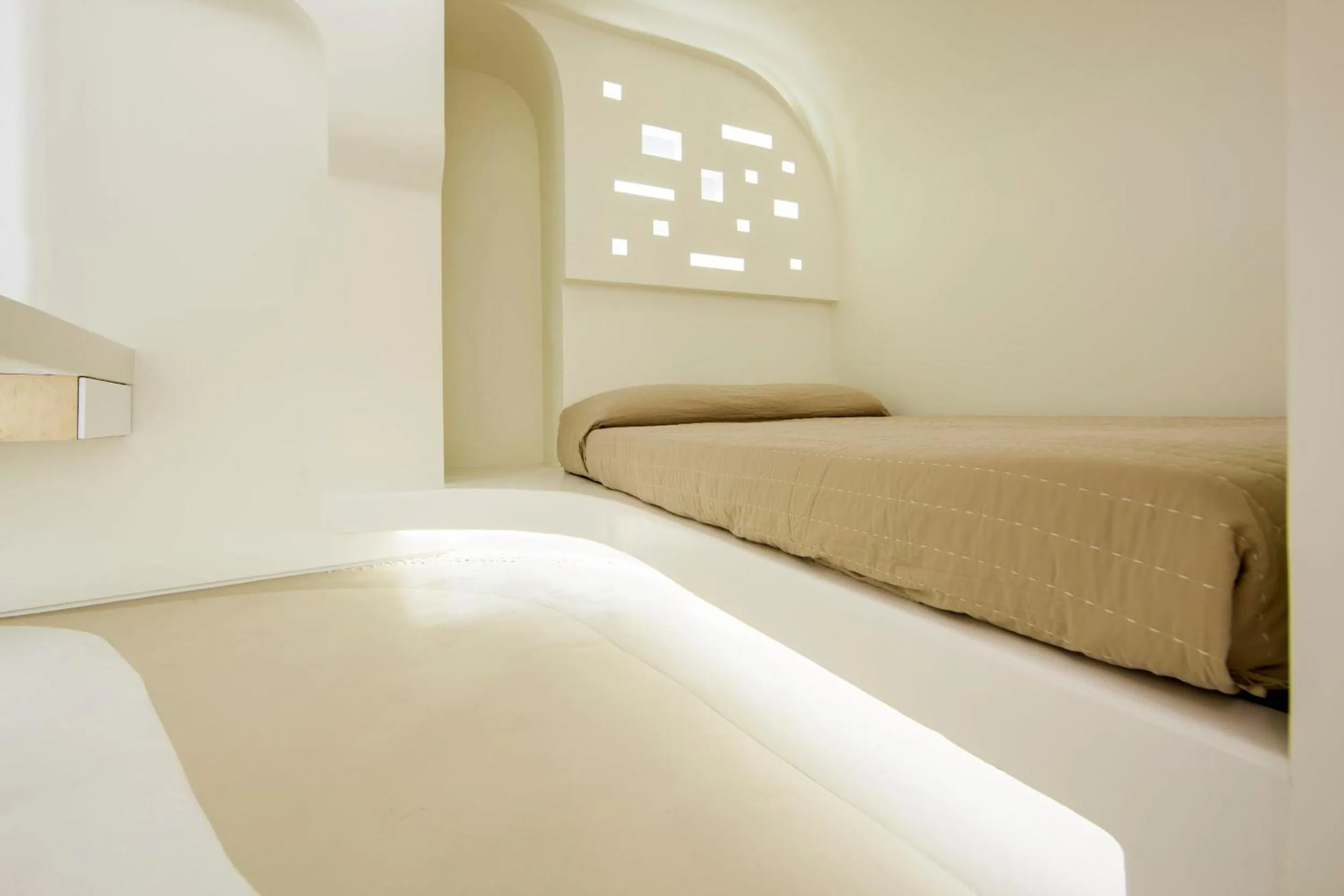 Bedroom, Bed in Andronikos Santorini