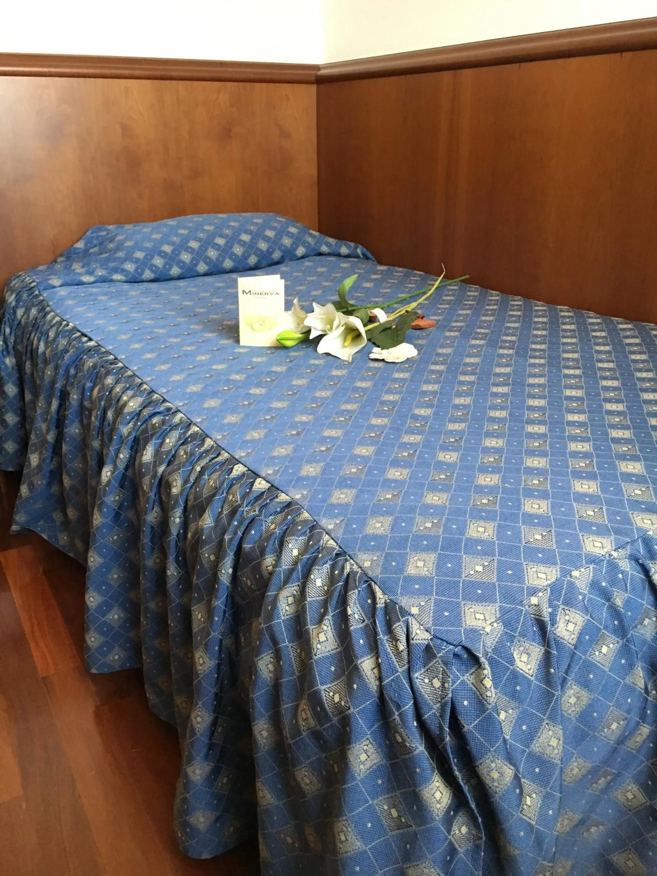 Bed in Hotel Minerva