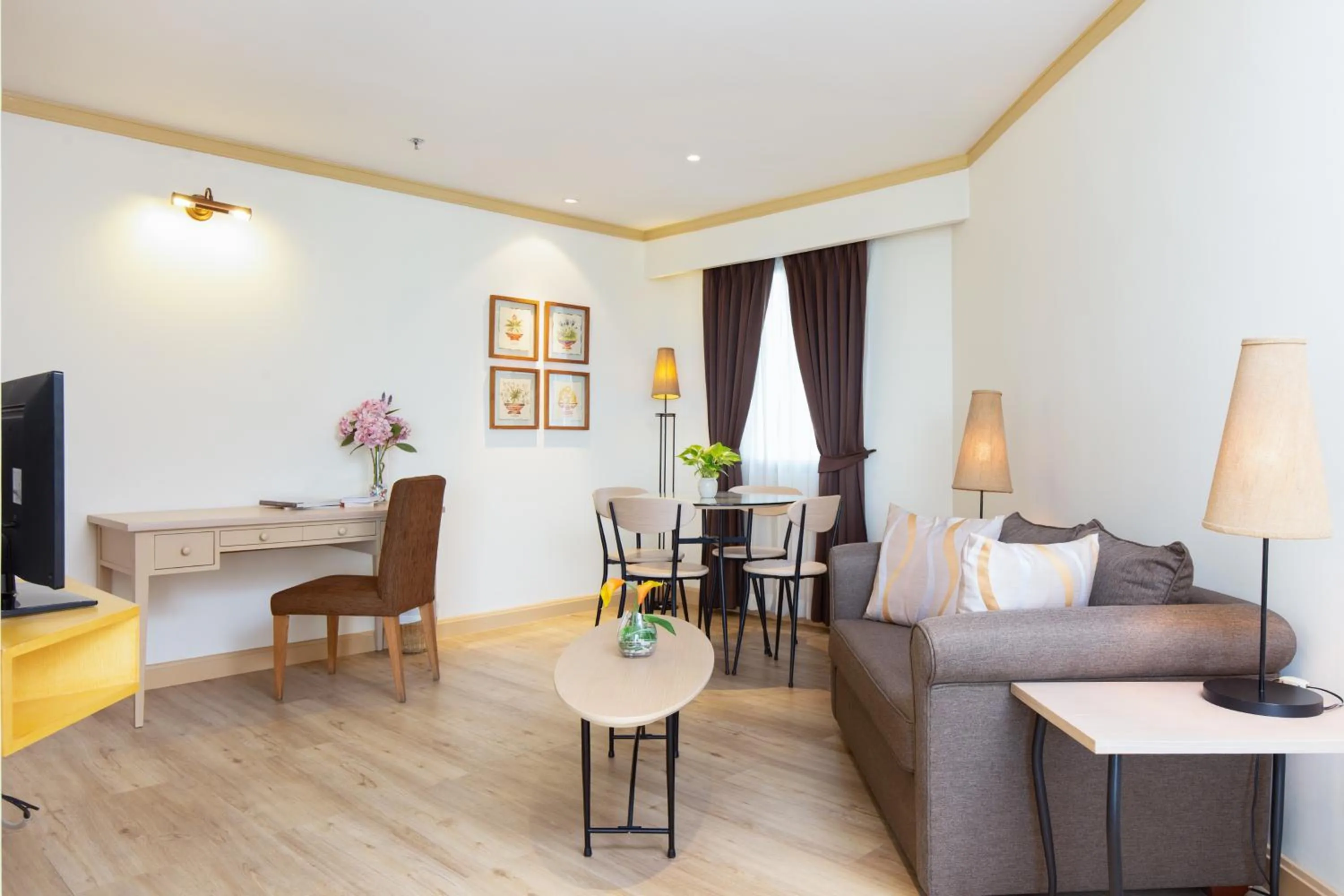 Seating area in Riverfront Bangkok