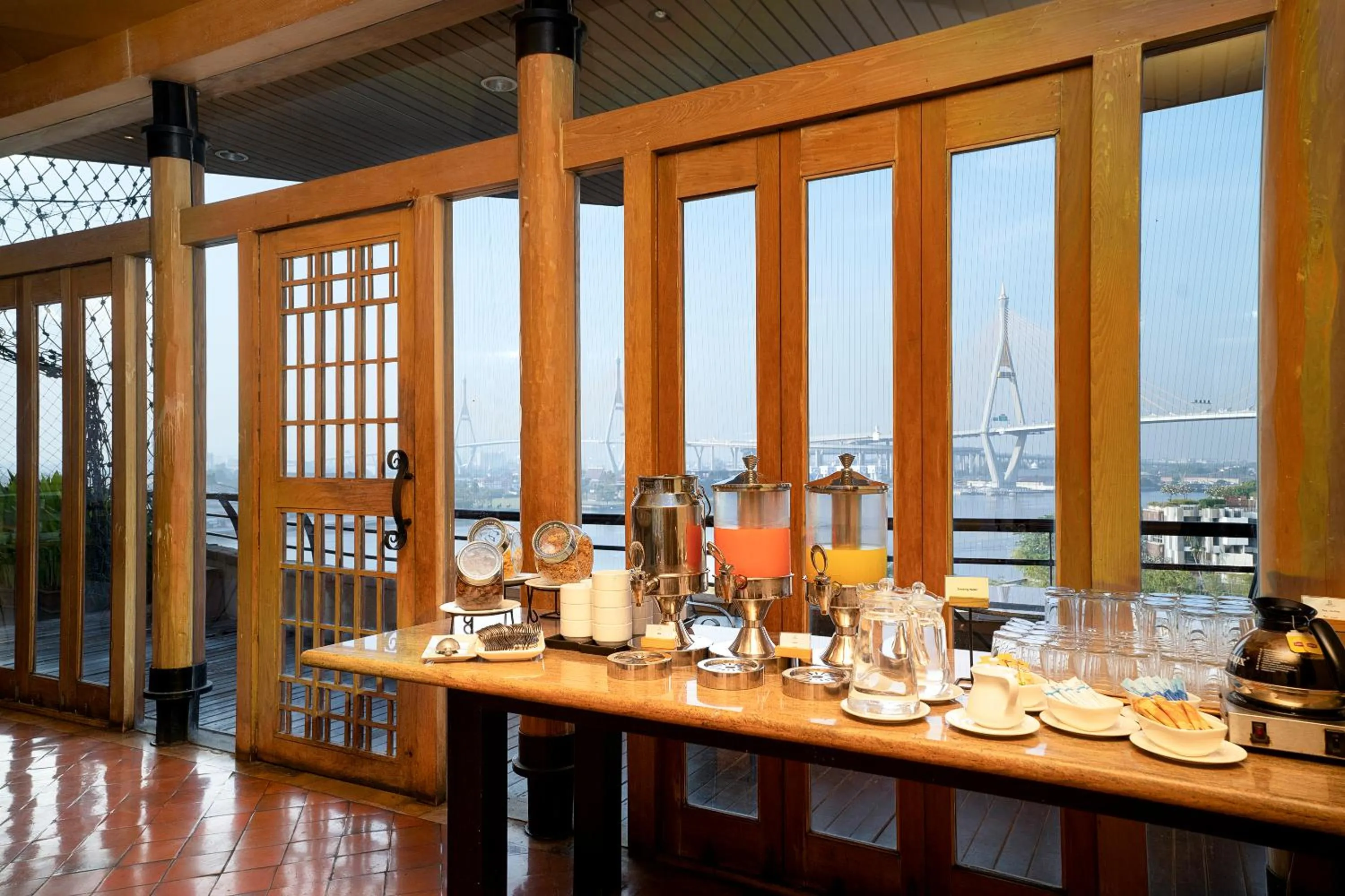 Breakfast in Riverfront Bangkok