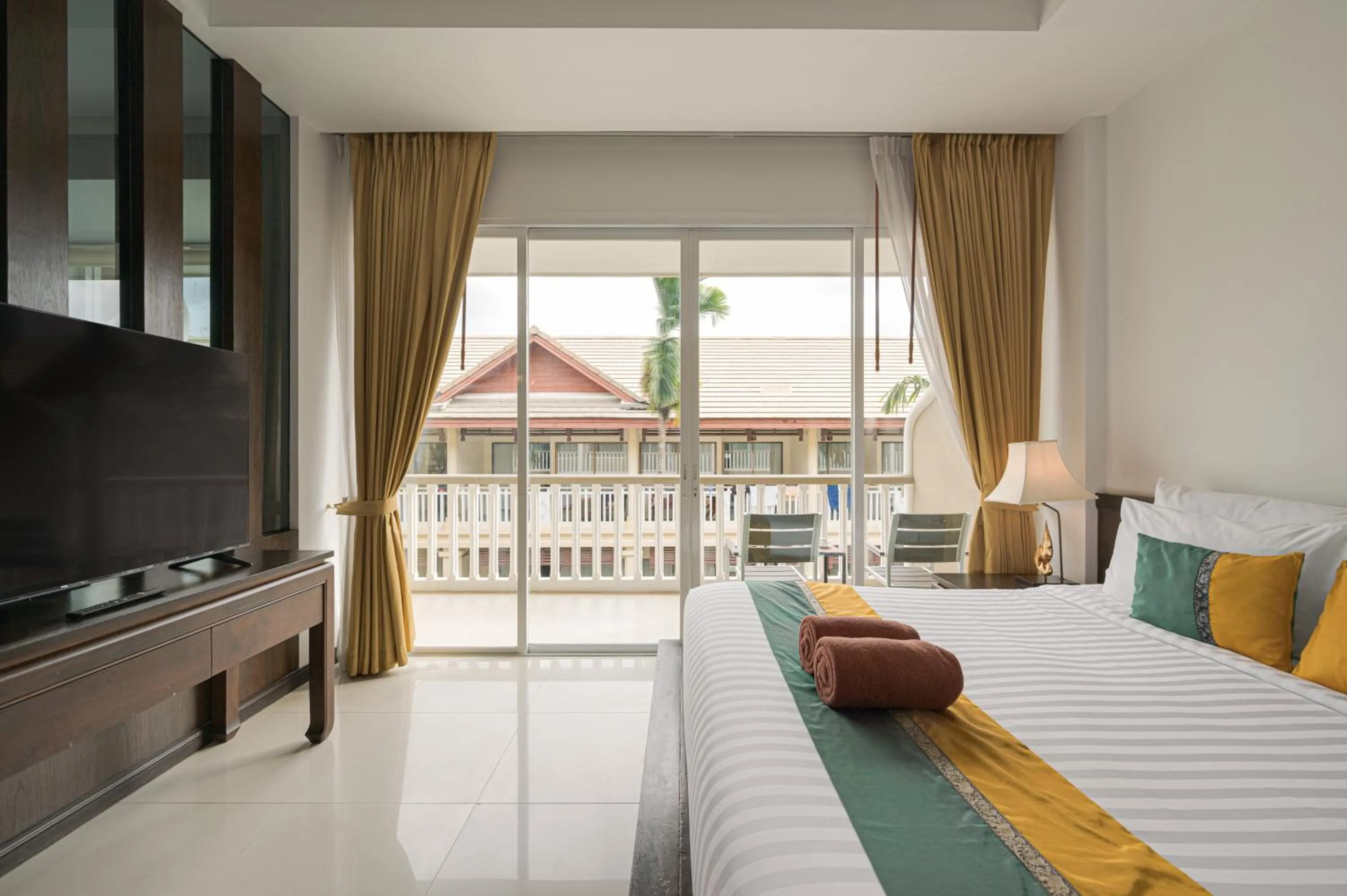 Bedroom, Bed in Baan Karonburi Resort