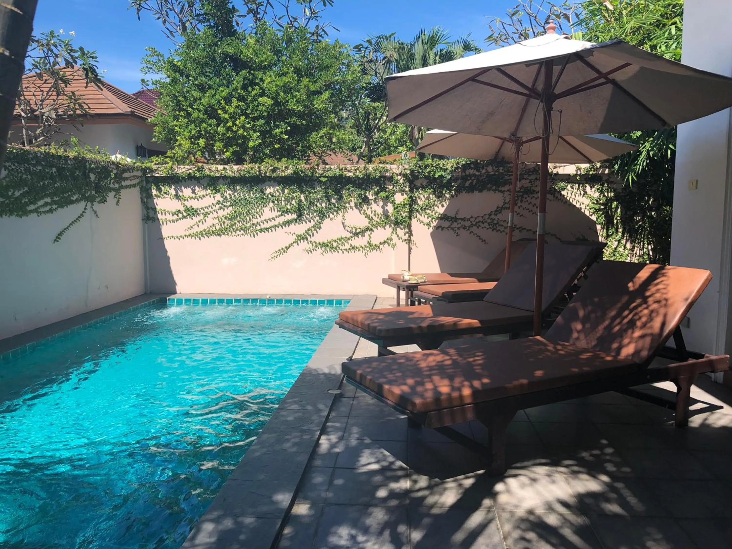 Pool view in Kanok Buri Resort