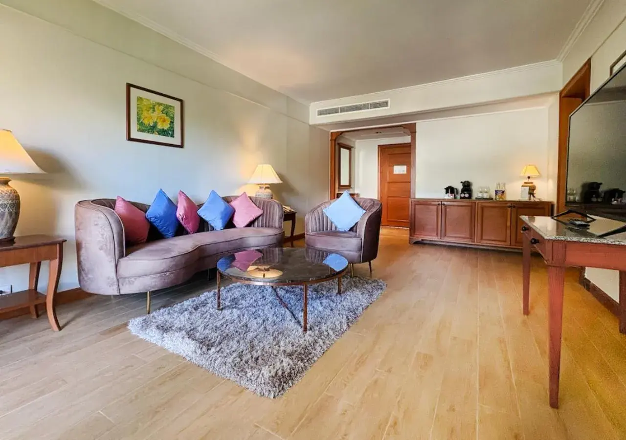 Casurina Suite 1 Bedroom in Amora Beach Resort Phuket Casurina Suite 1 Bedroom in Amora Beach Resort Phuket