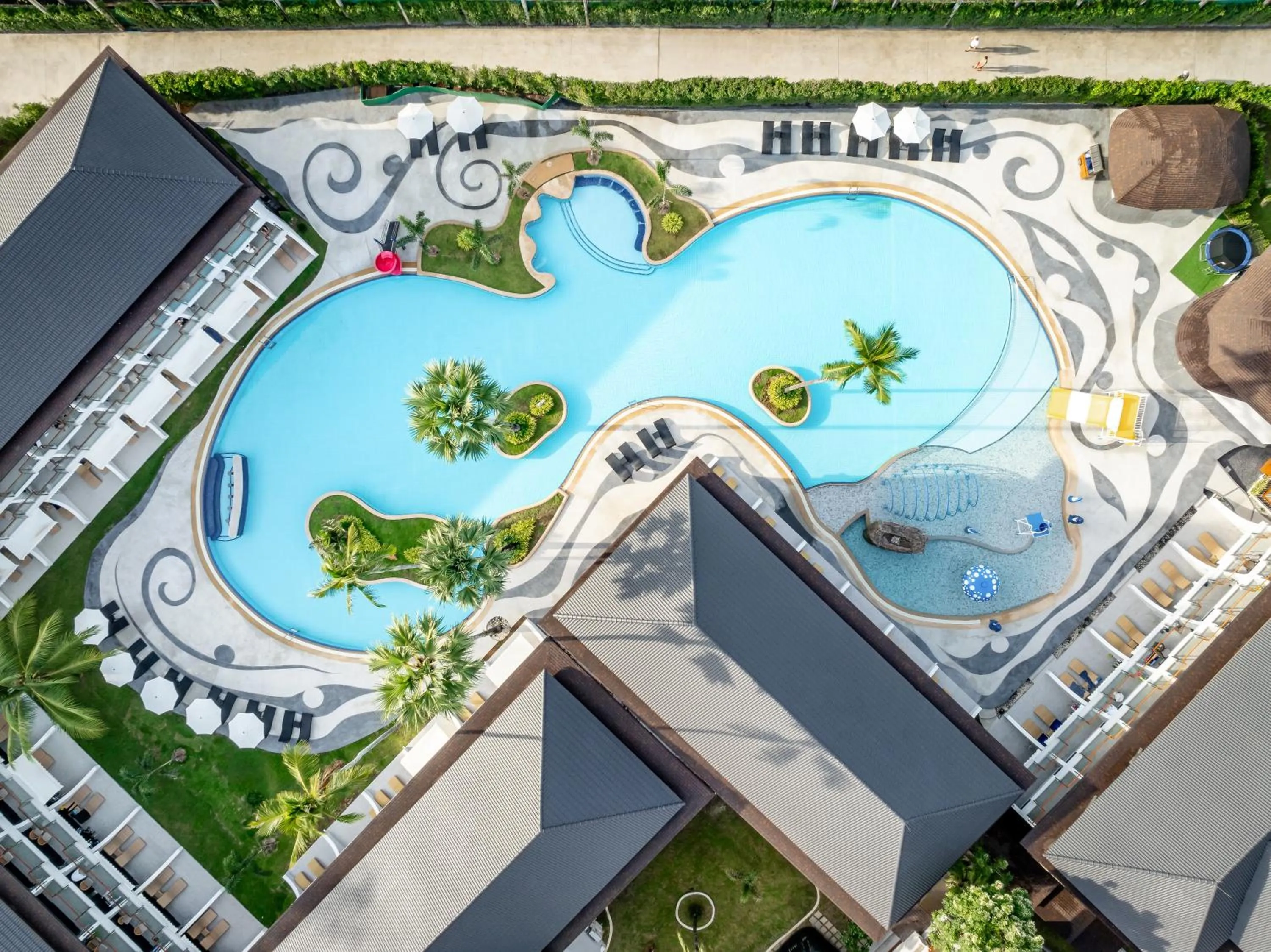 Swimming pool in Amora Beach Resort Phuket