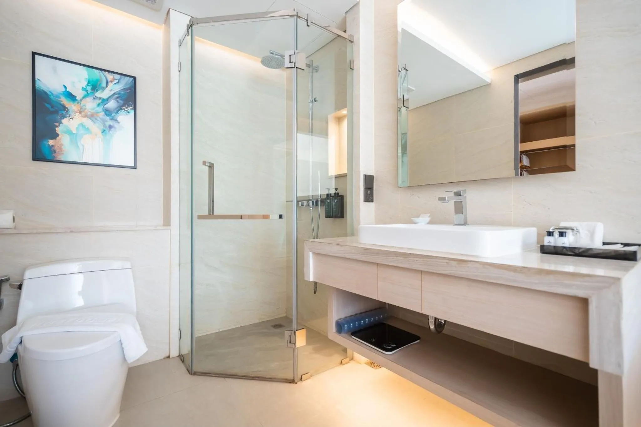 Shower in Amora Beach Resort Phuket