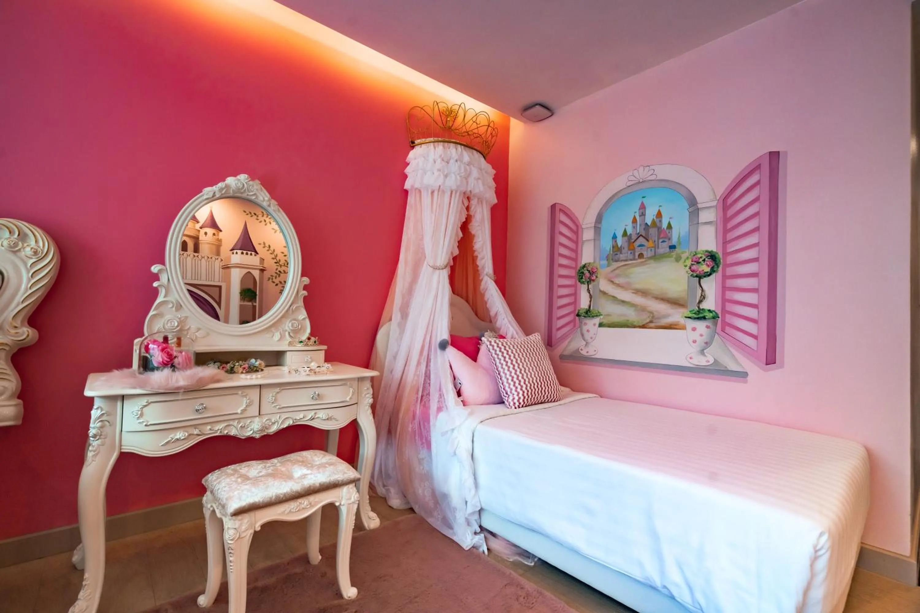 Bed in Hotel J Pattaya