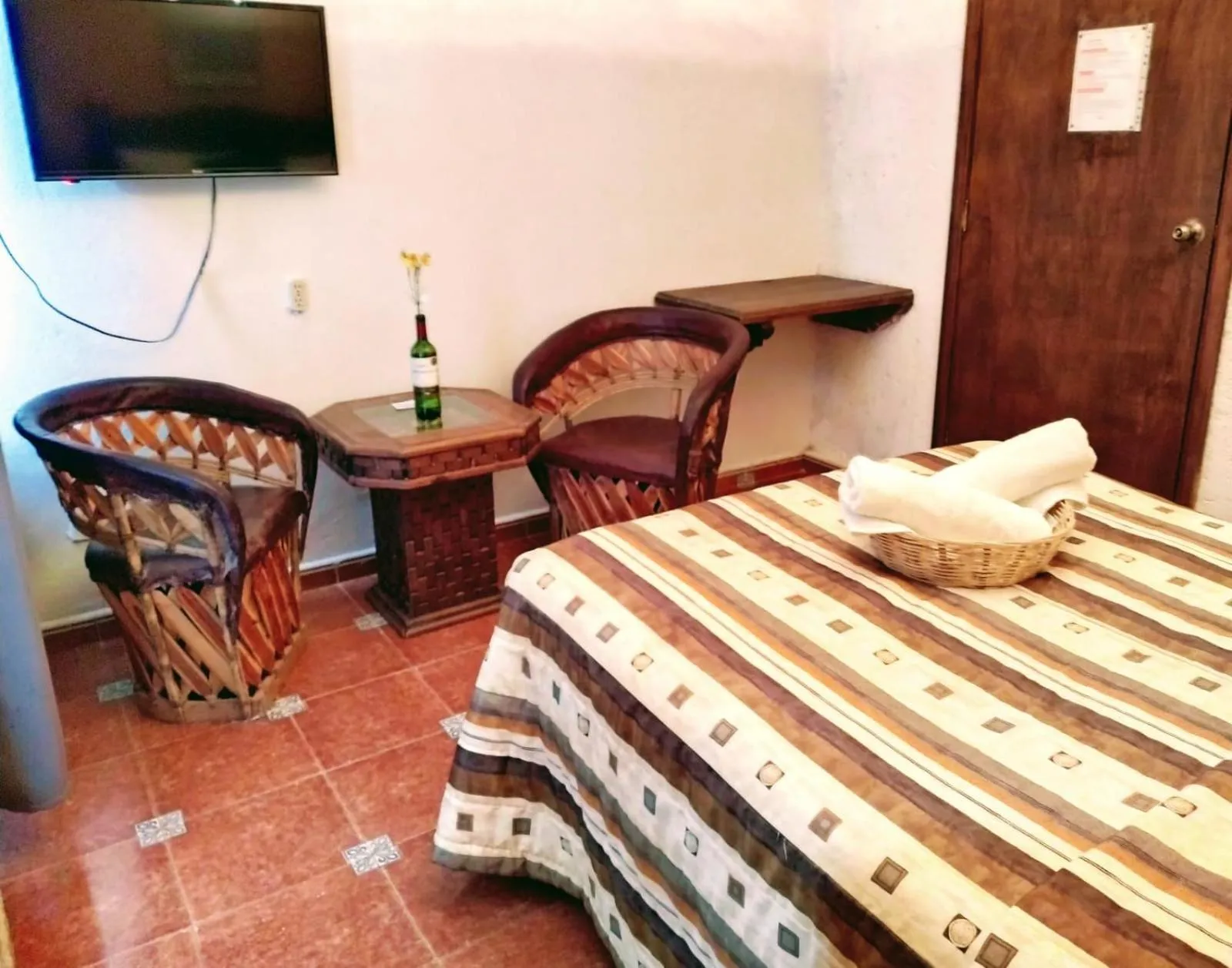 Bed in Hotel & Cava La Parroquia