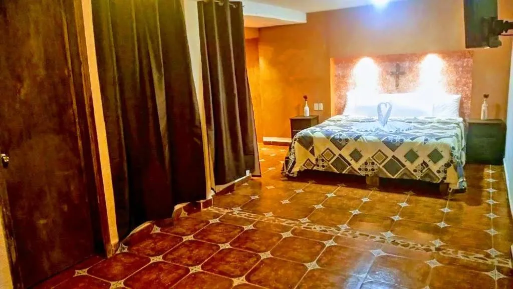 Bed in Hotel & Cava La Parroquia