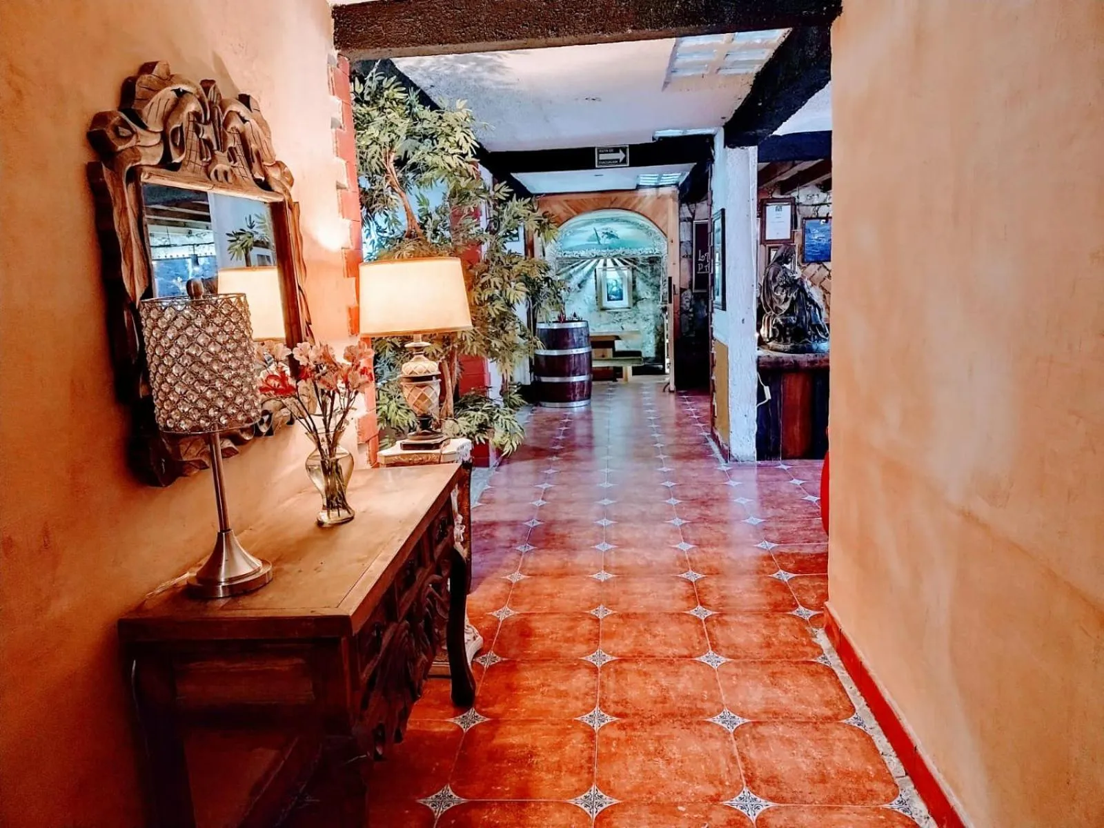 Hotel & Cava La Parroquia