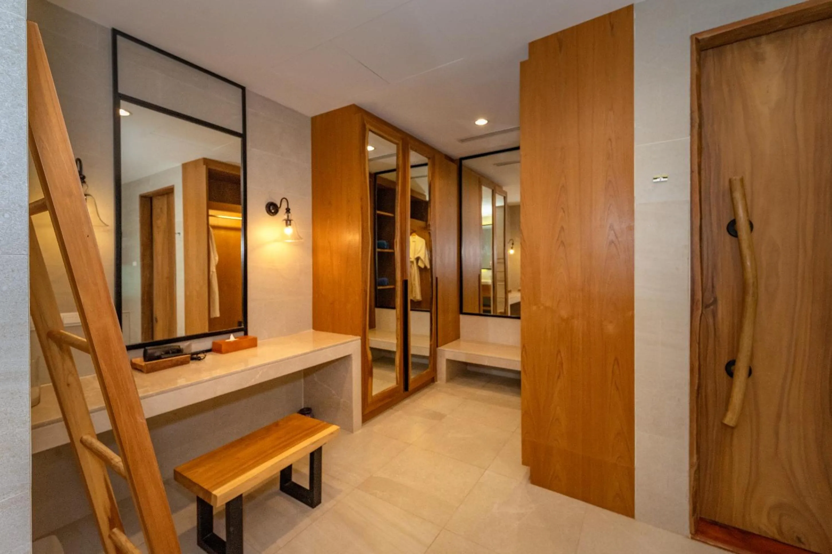 Photo of the whole room in Krabi Resort