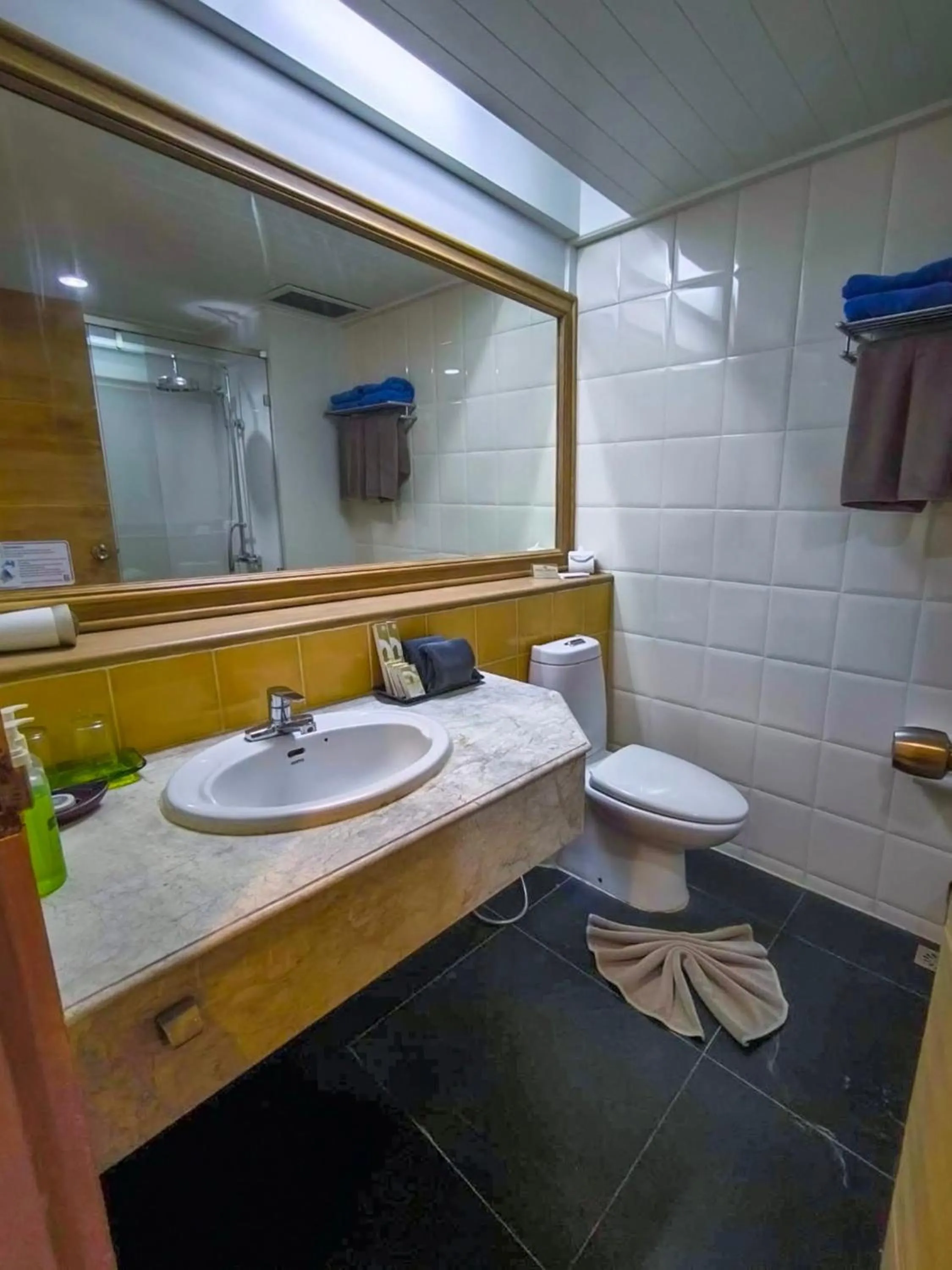 Bathroom in Krabi Resort