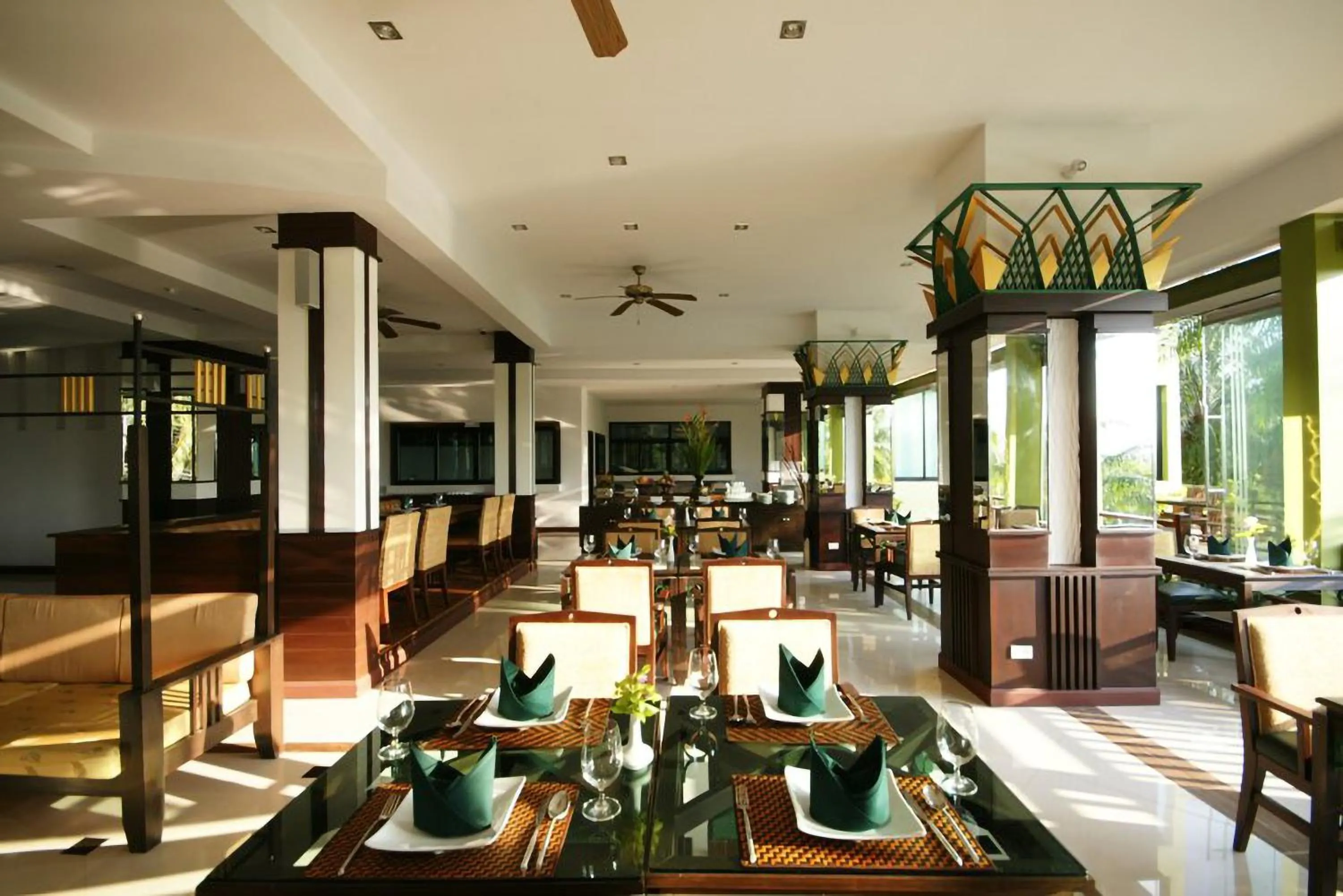 Restaurant/places to eat in Palm Paradise, Aonang Resort