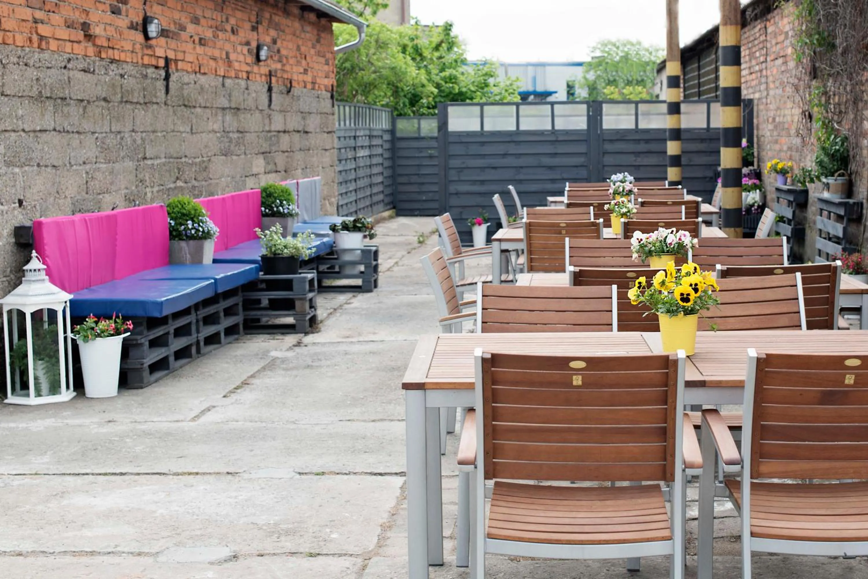 BBQ facilities in Hostel Azymut