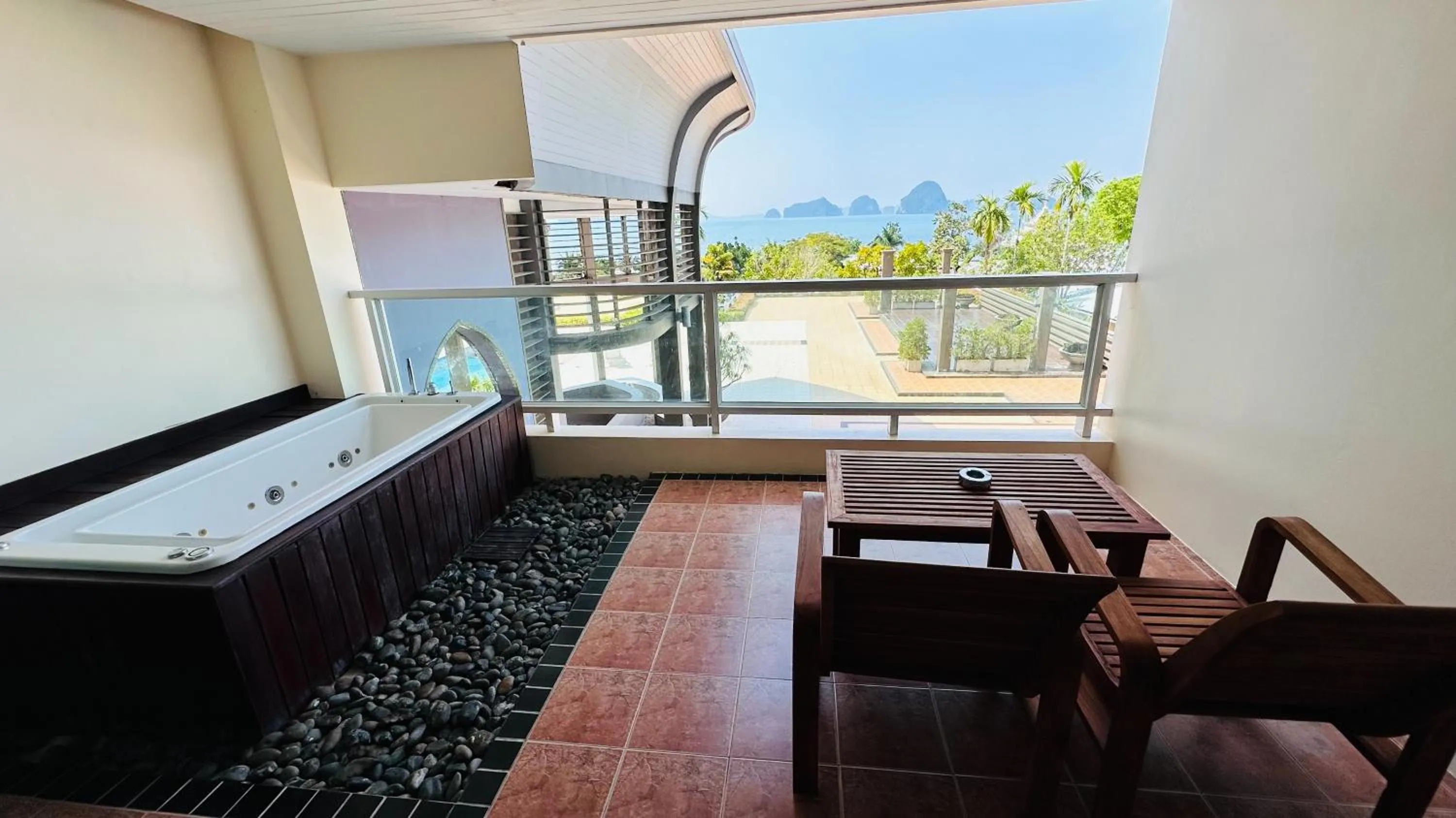 Balcony/Terrace in Anyavee Tubkaek Beach Resort