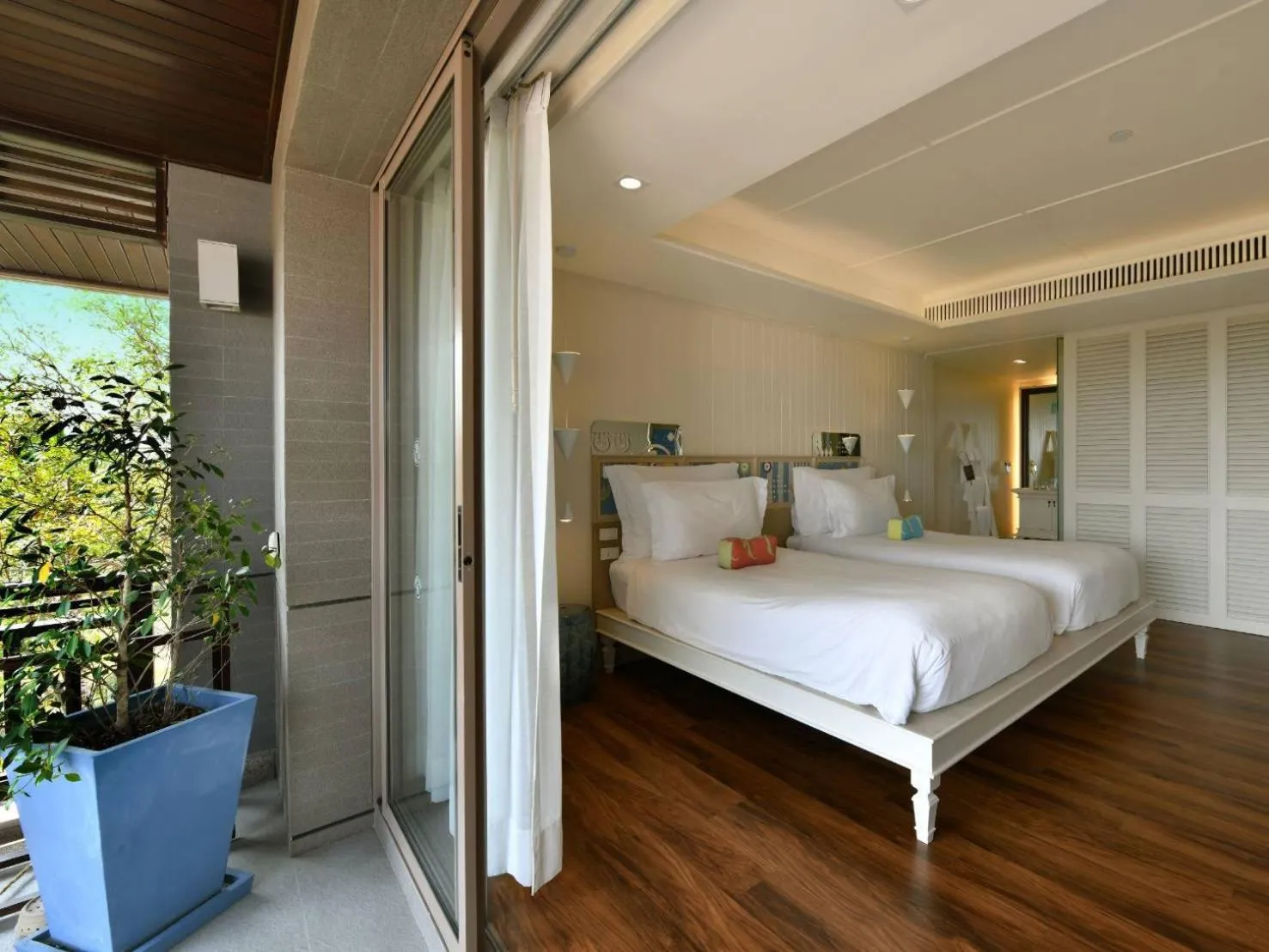 Bedroom, Bed in Rest Detail Hotel Hua Hin