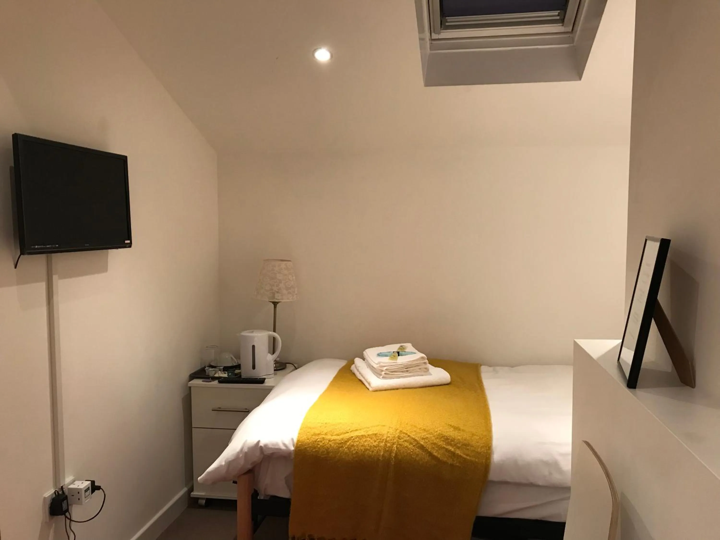 Bed in Riverbank Stay