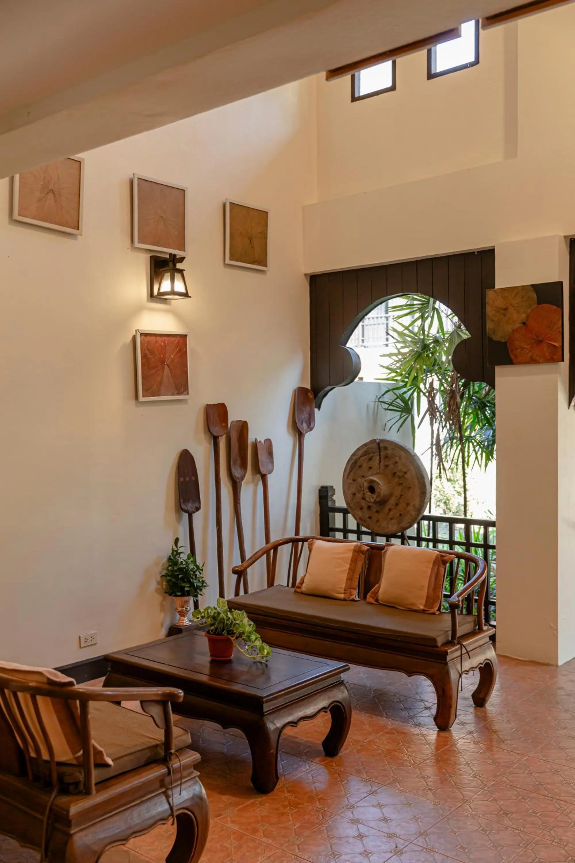 Seating area in Horizon Village & Resort