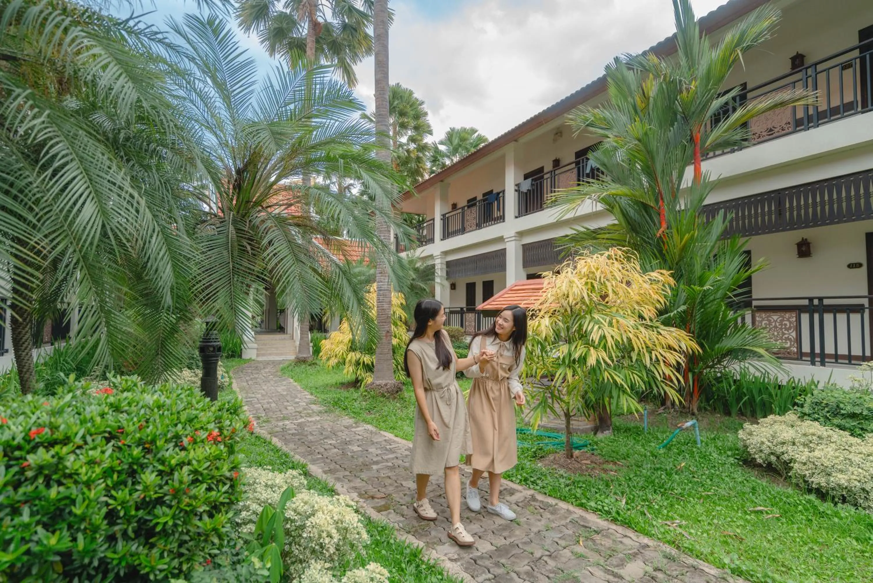 Property building in Horizon Village & Resort