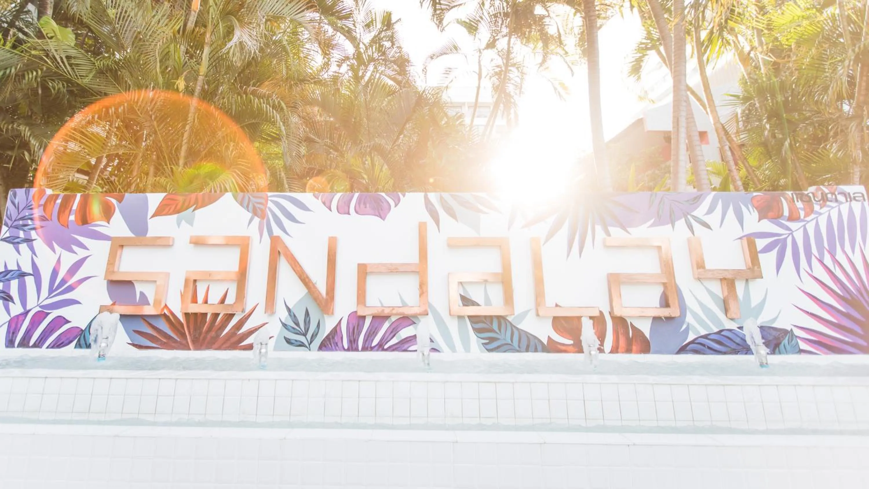 Facade/entrance in Sandalay Resort