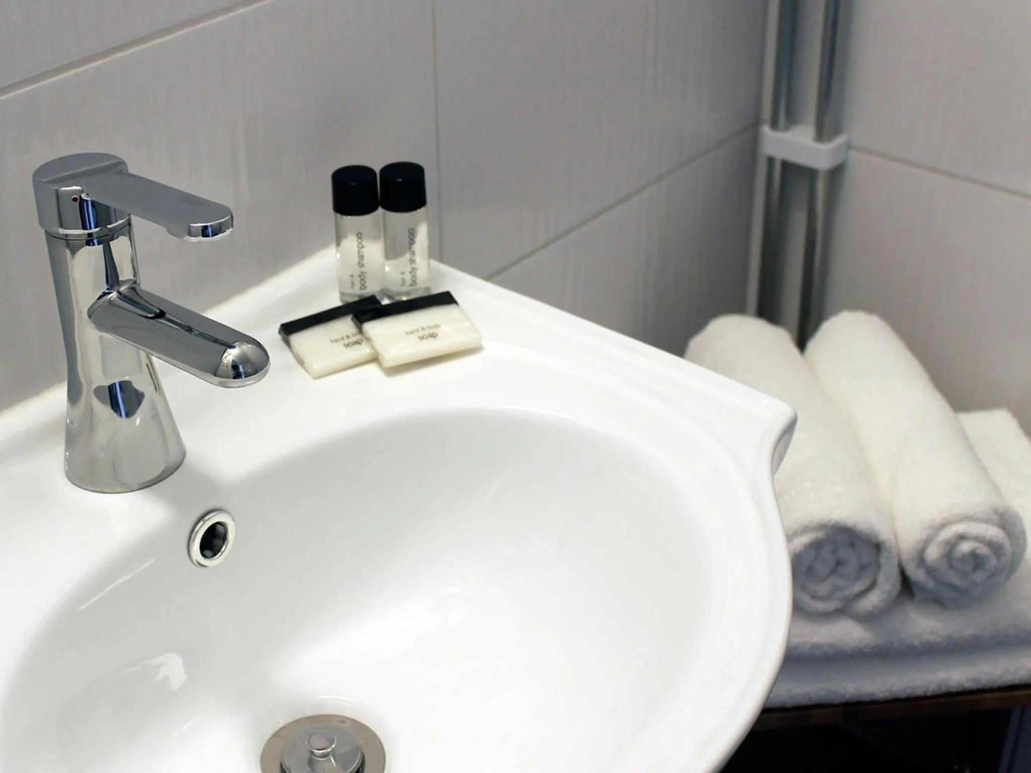 Bathroom in Fenix Inn