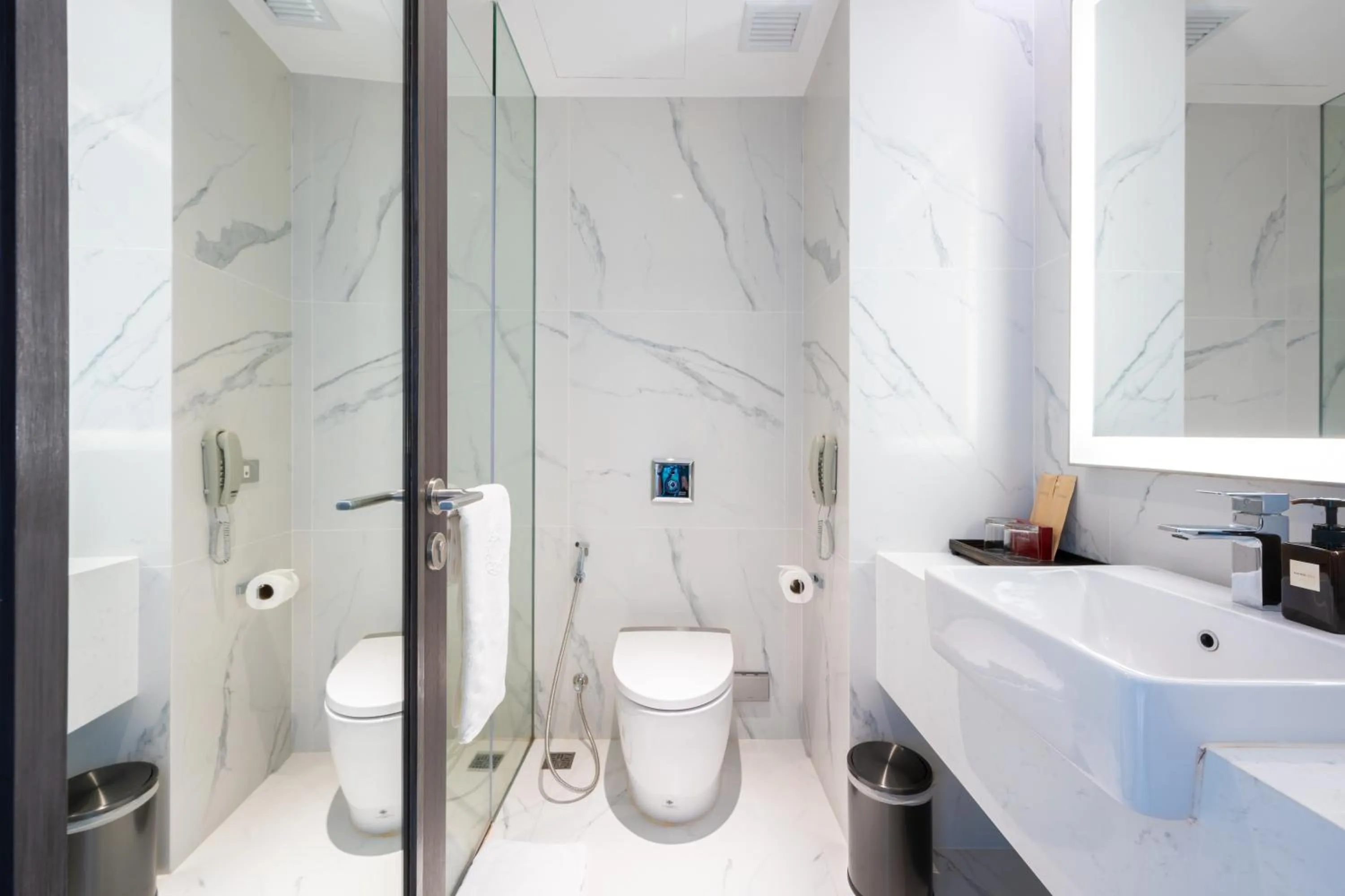 Toilet in Grand Richmond Stylish Convention Hotel