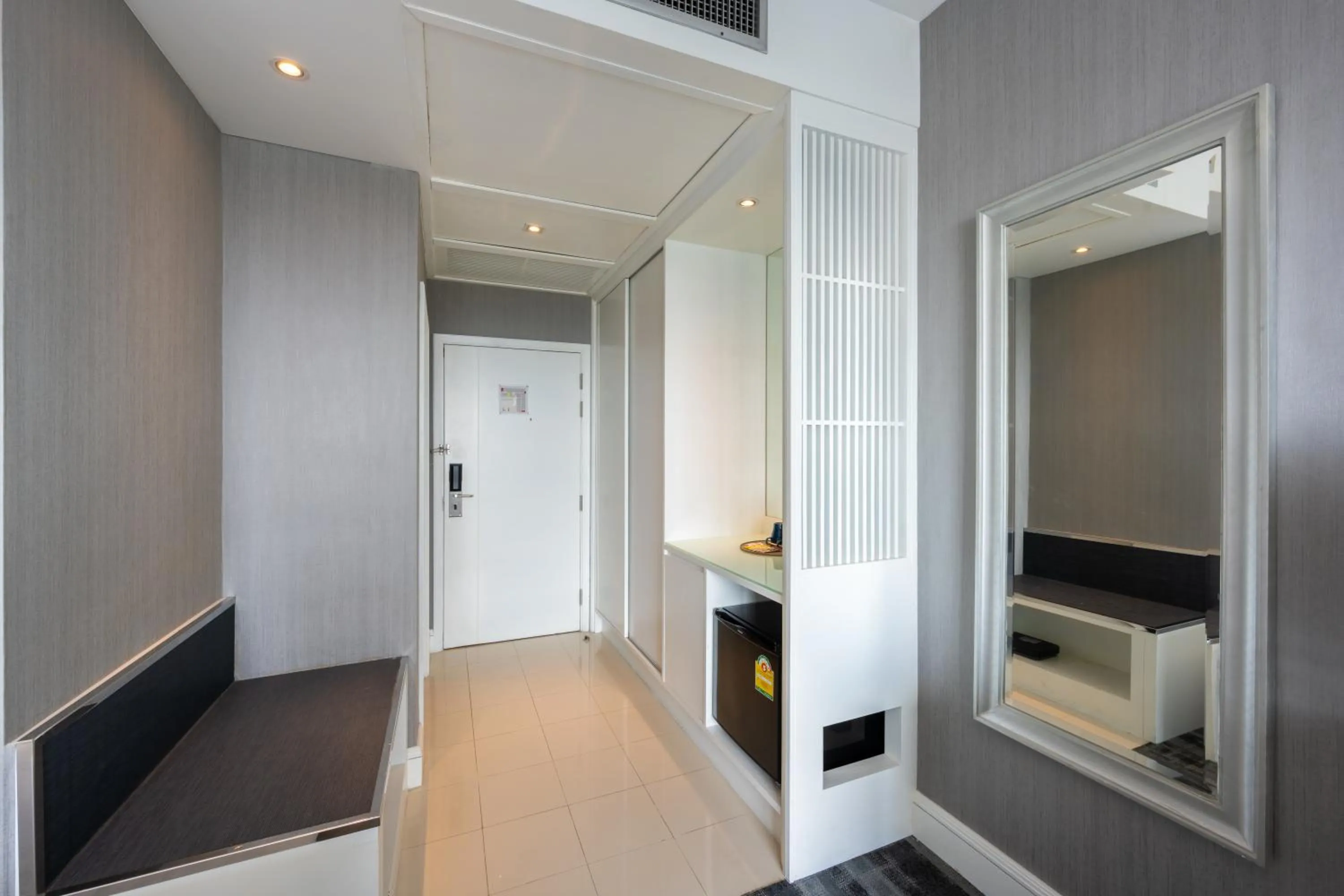 Photo of the whole room in Grand Richmond Stylish Convention Hotel