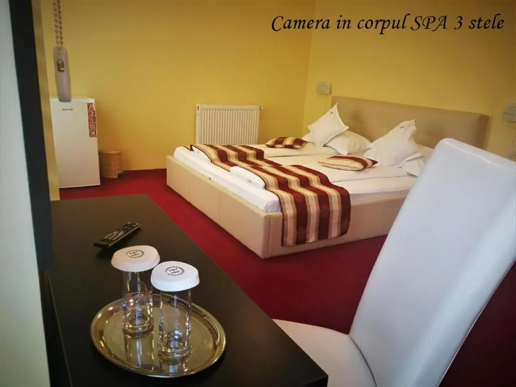Bed in Salis Hotel & Medical Spa