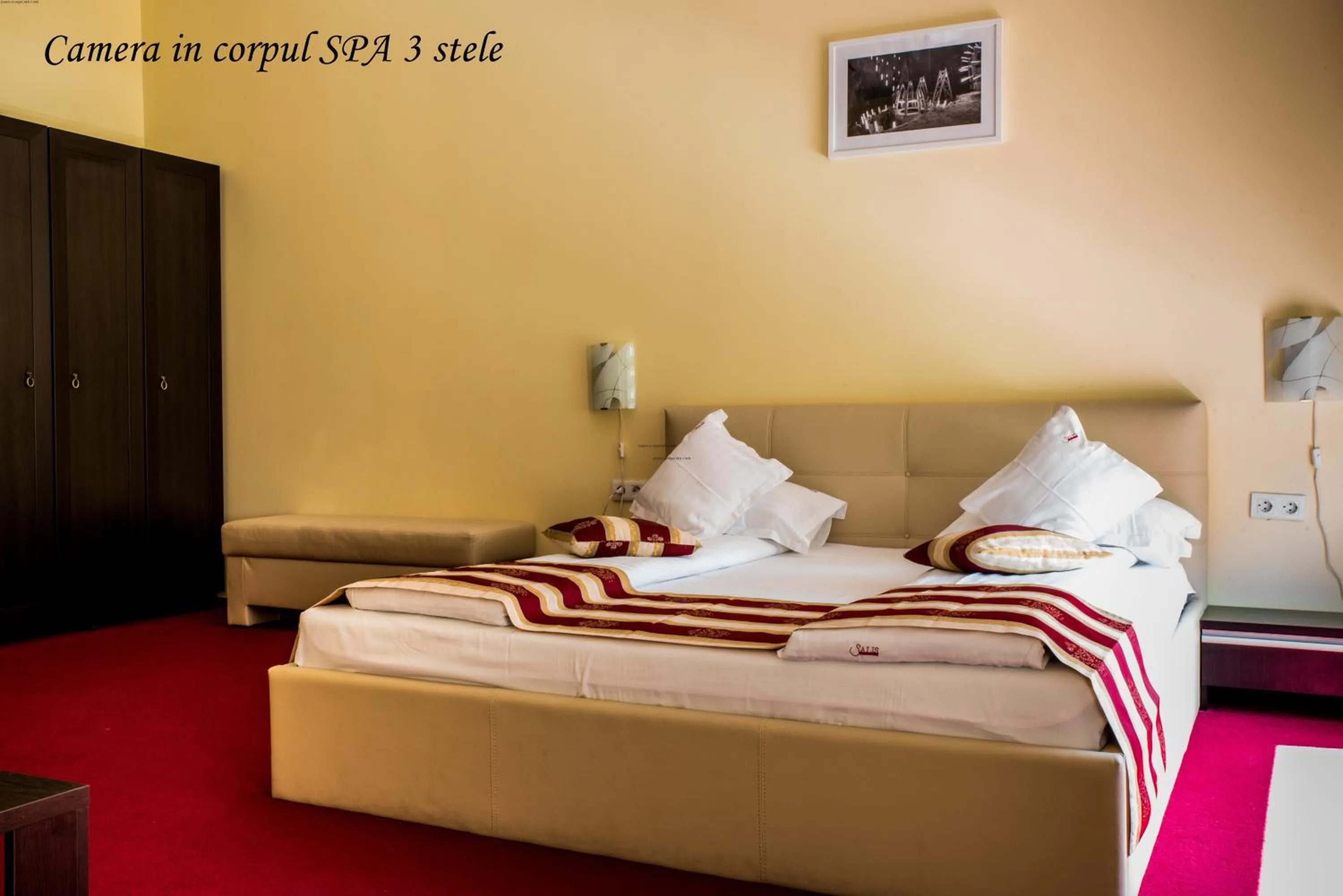 Bed in Salis Hotel & Medical Spa