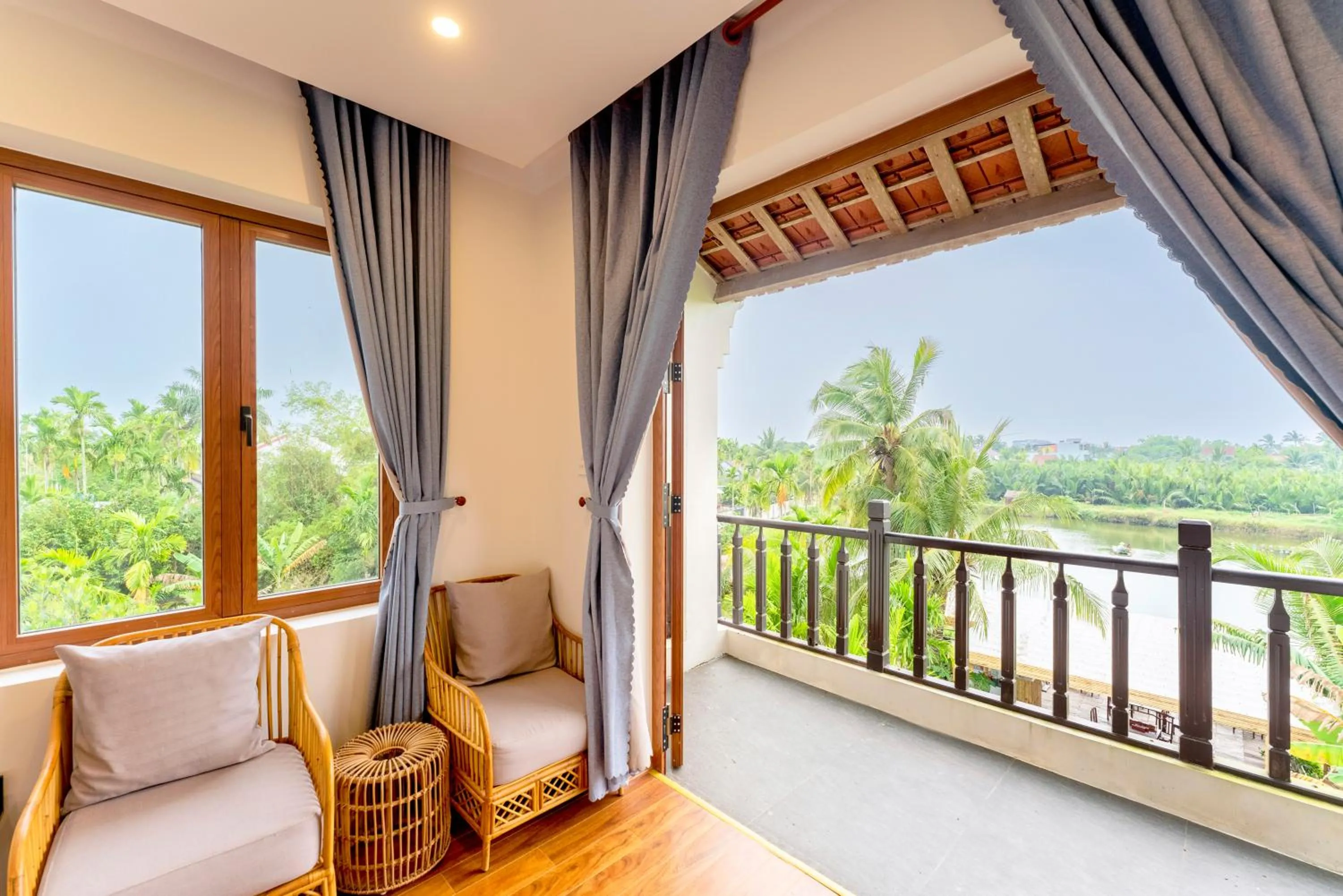 TV and multimedia in New Sunshine Homestay