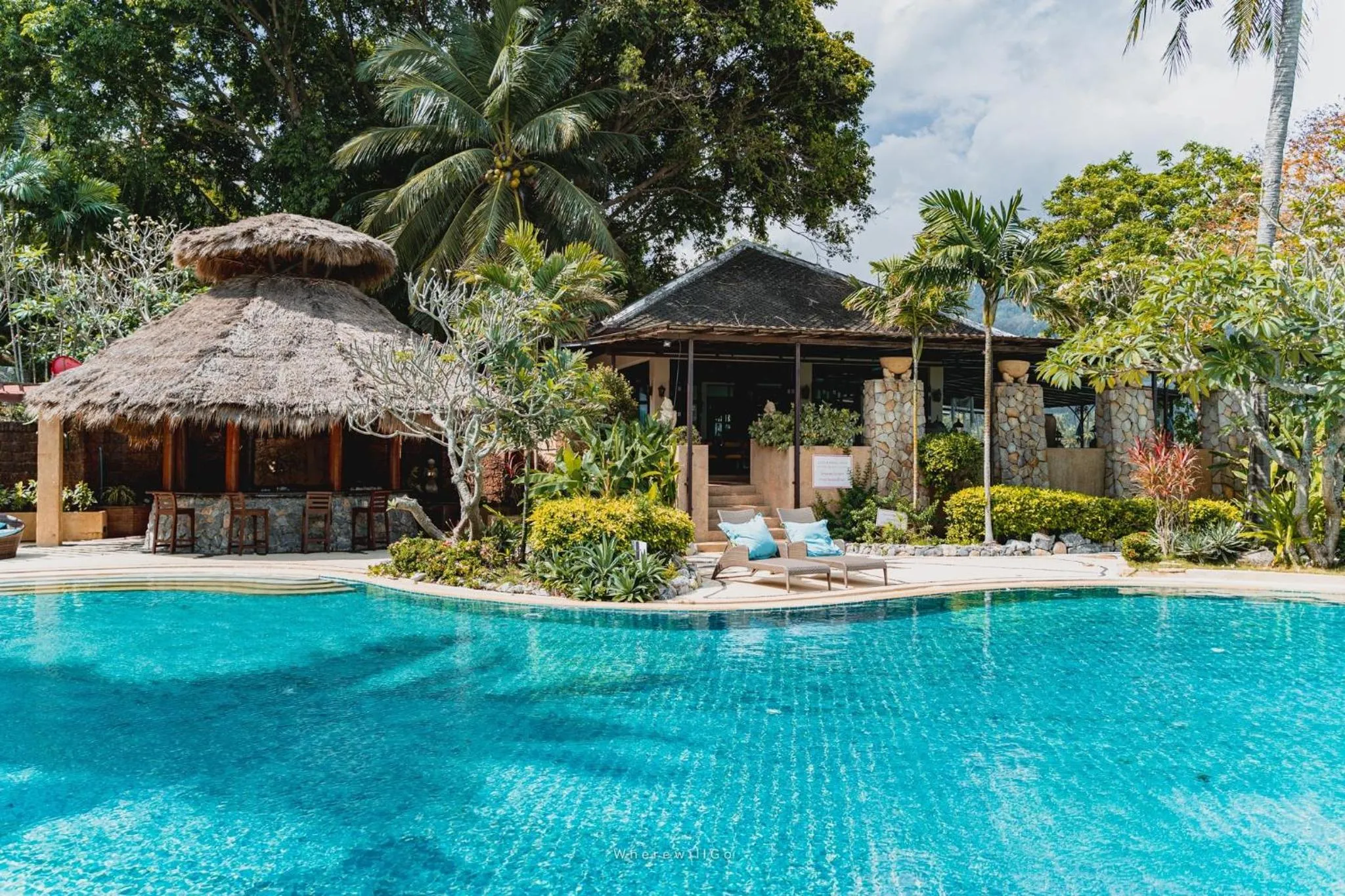 Swimming pool in Racha Kiri Resort & Spa, Khanom