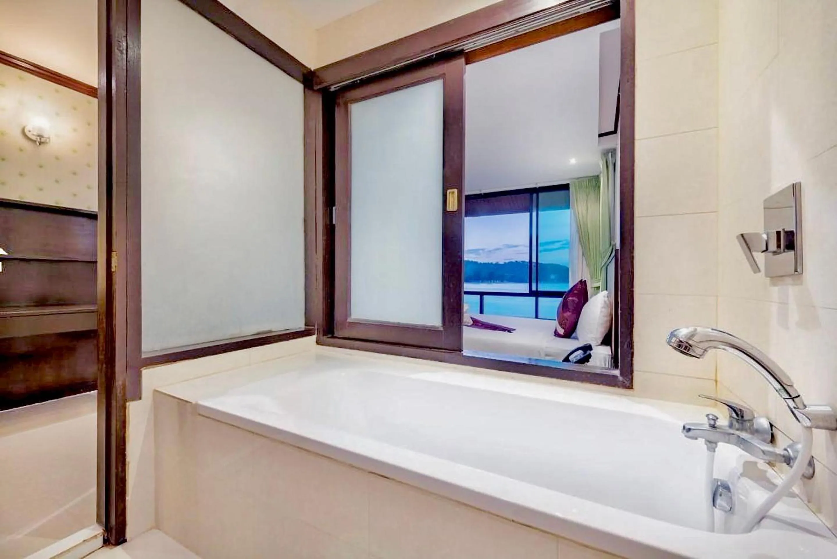 Bathroom in Racha Kiri Resort & Spa, Khanom
