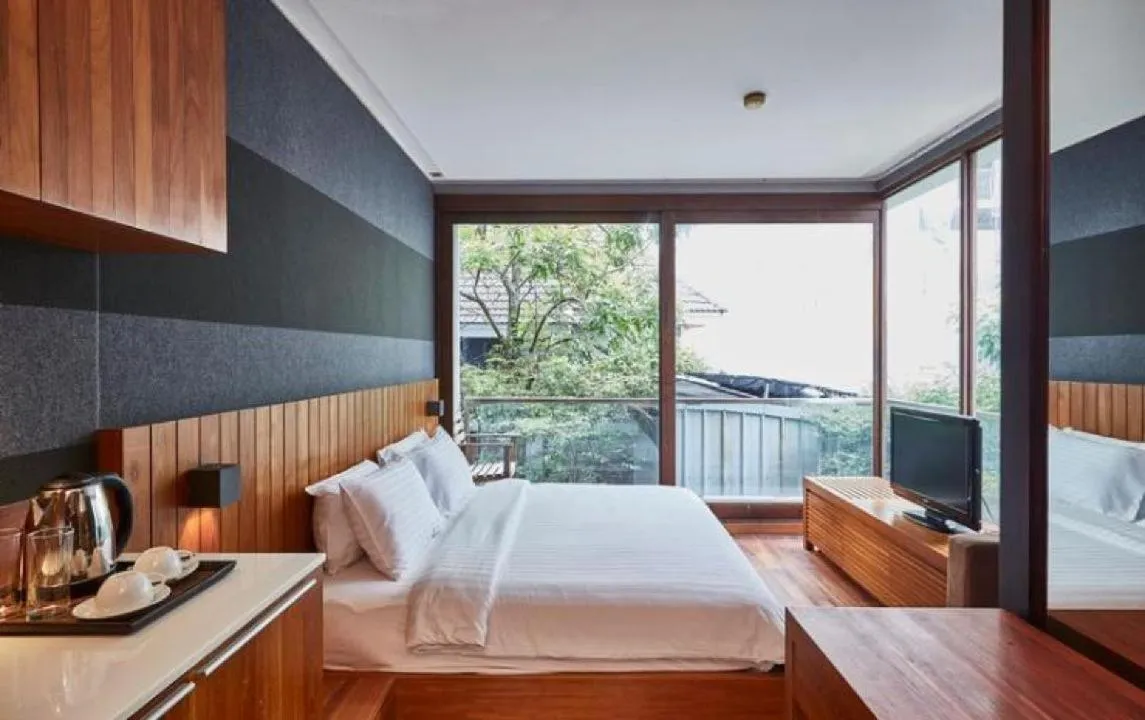 Bed in LUXX Langsuan Hotel - SHA Plus