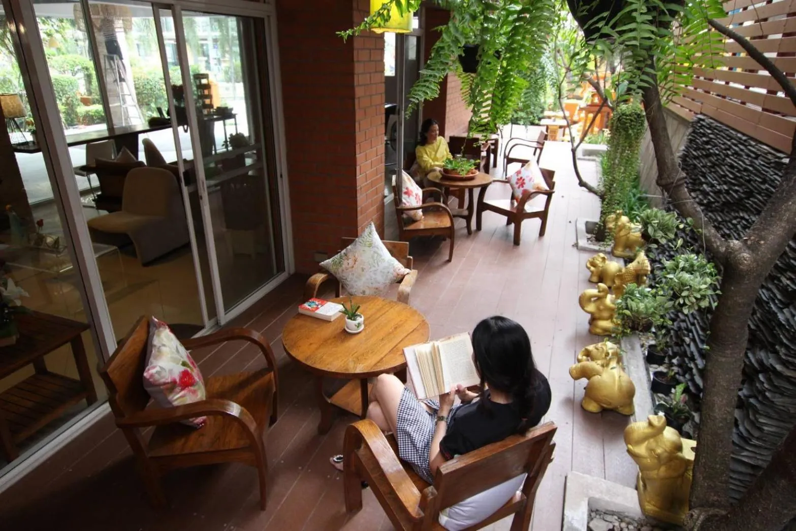 Living room in Plai And Herbs Suvarnabhumi Airport