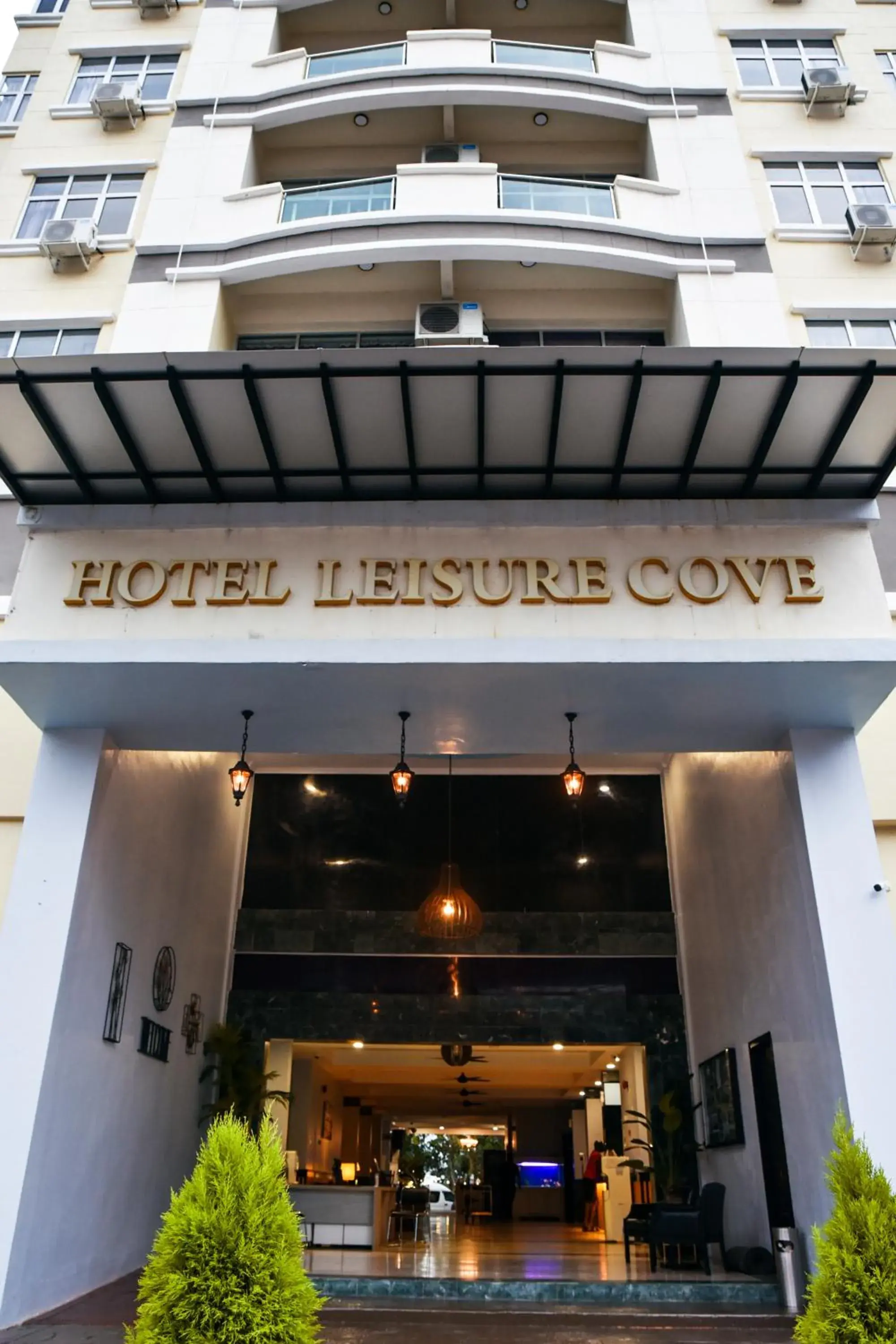 Leisure Cove Hotel and Apartments Leisure Cove Hotel and Apartments