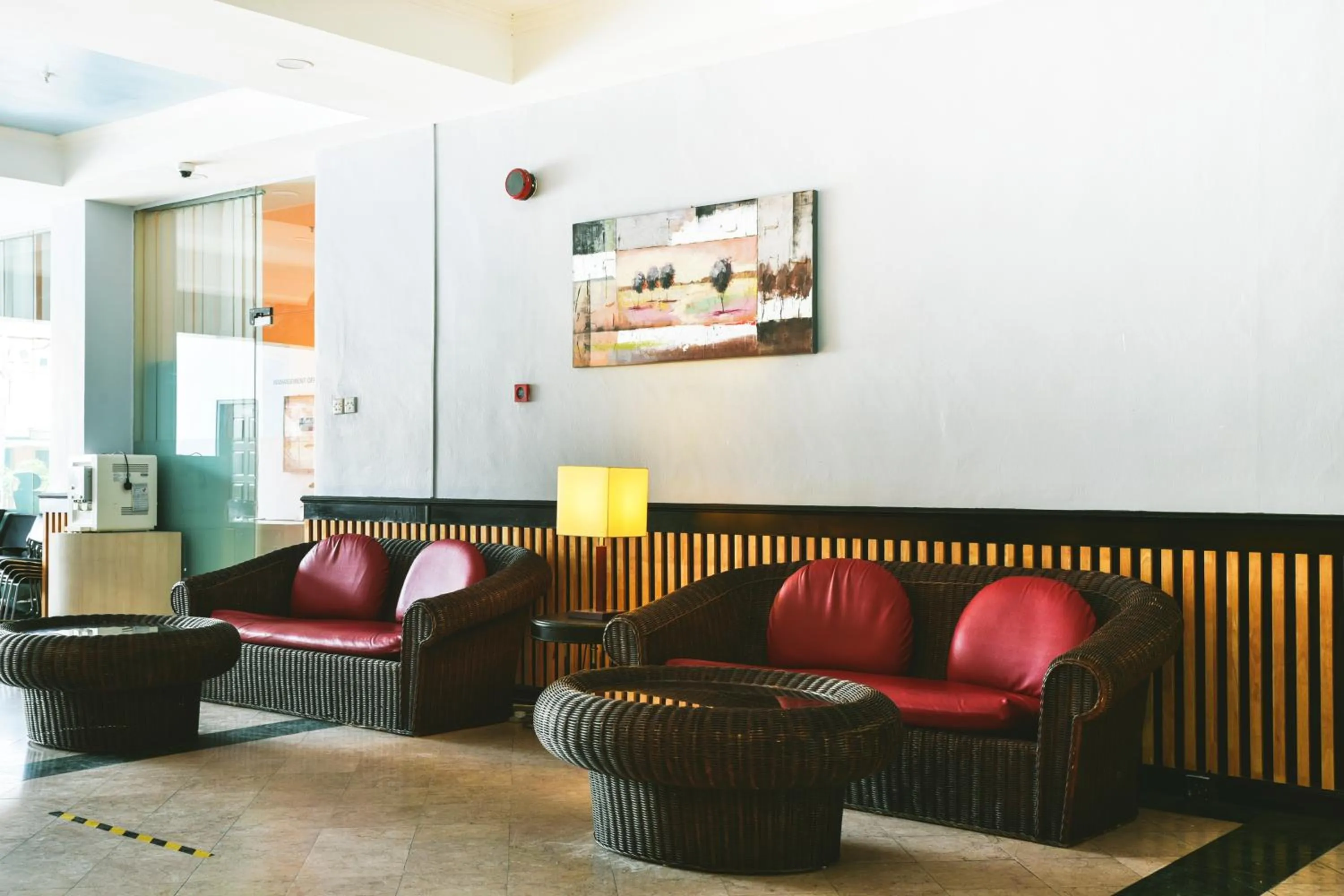 Lobby or reception in Leisure Cove Hotel and Apartments