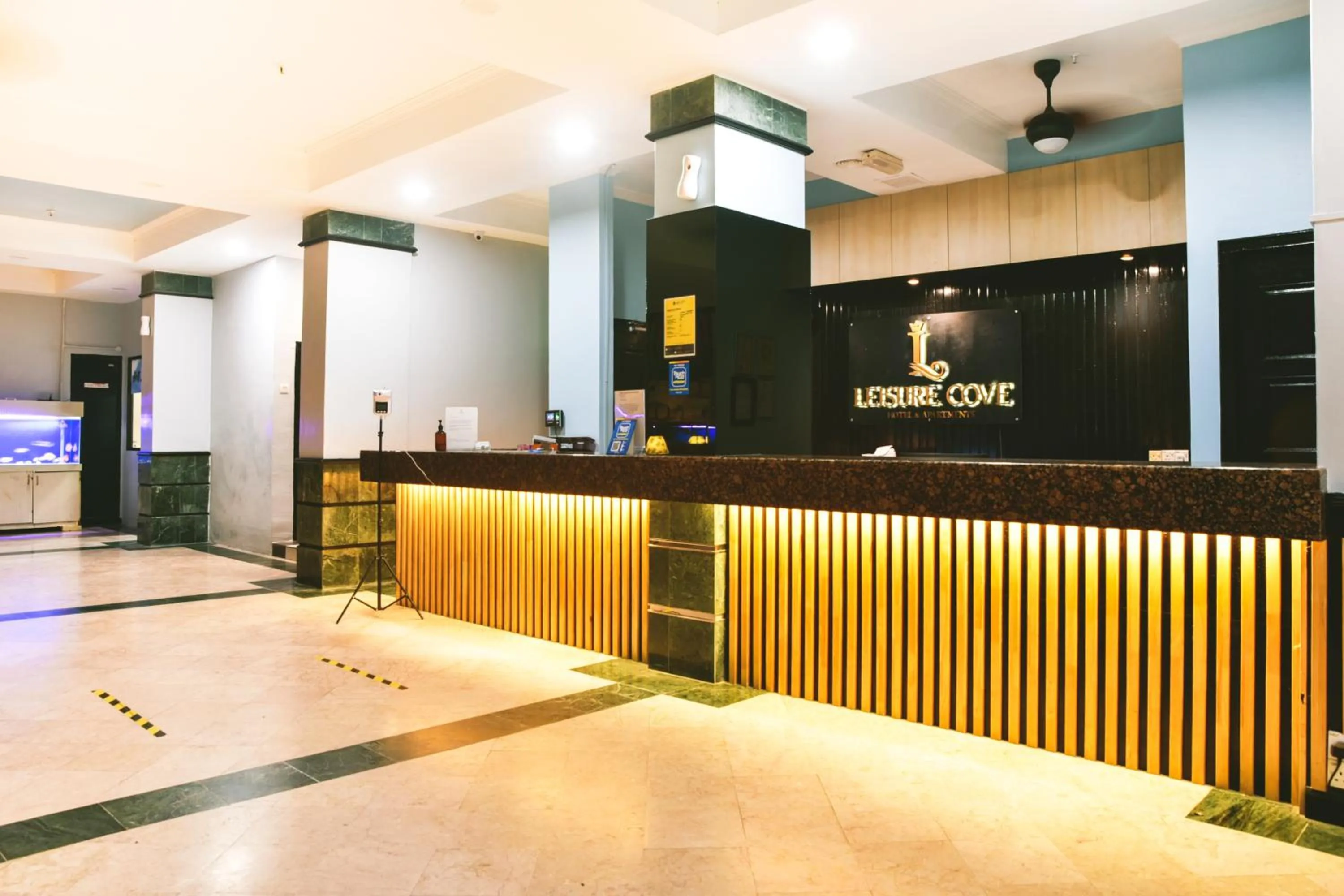 Lobby or reception in Leisure Cove Hotel and Apartments