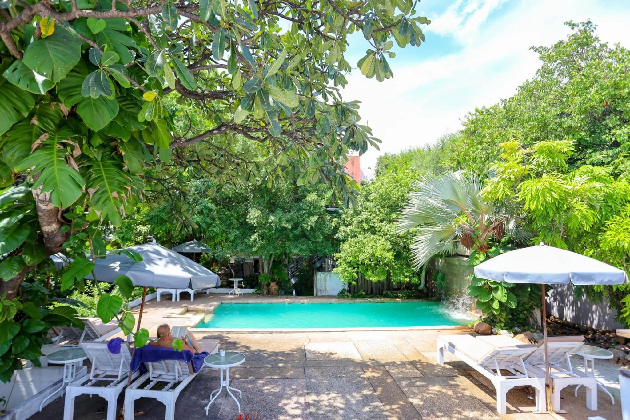 Swimming pool in Veranda Lodge
