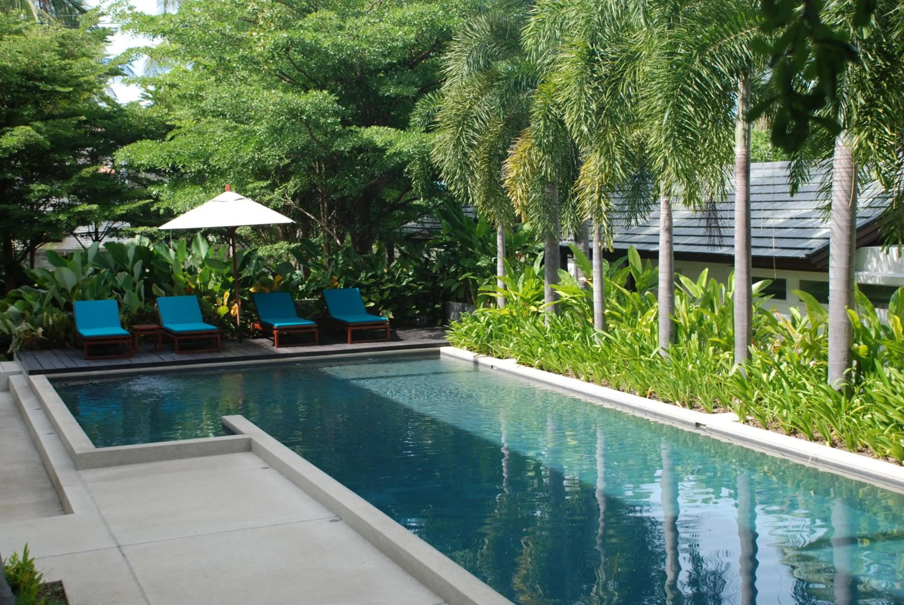 Swimming pool in The Park Samui