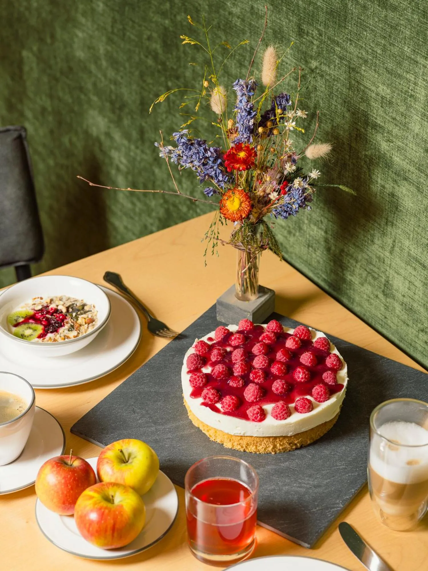 Breakfast in Breitachhus