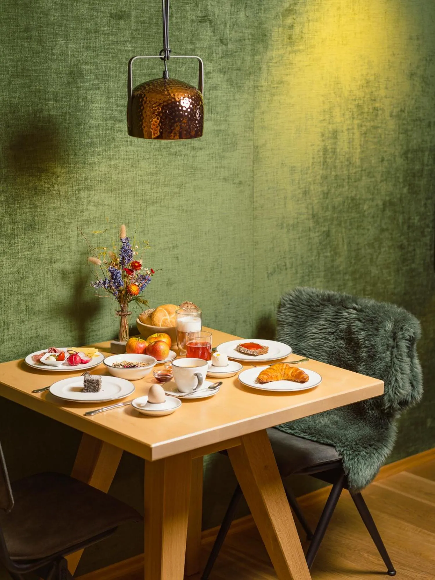 Breakfast in Breitachhus