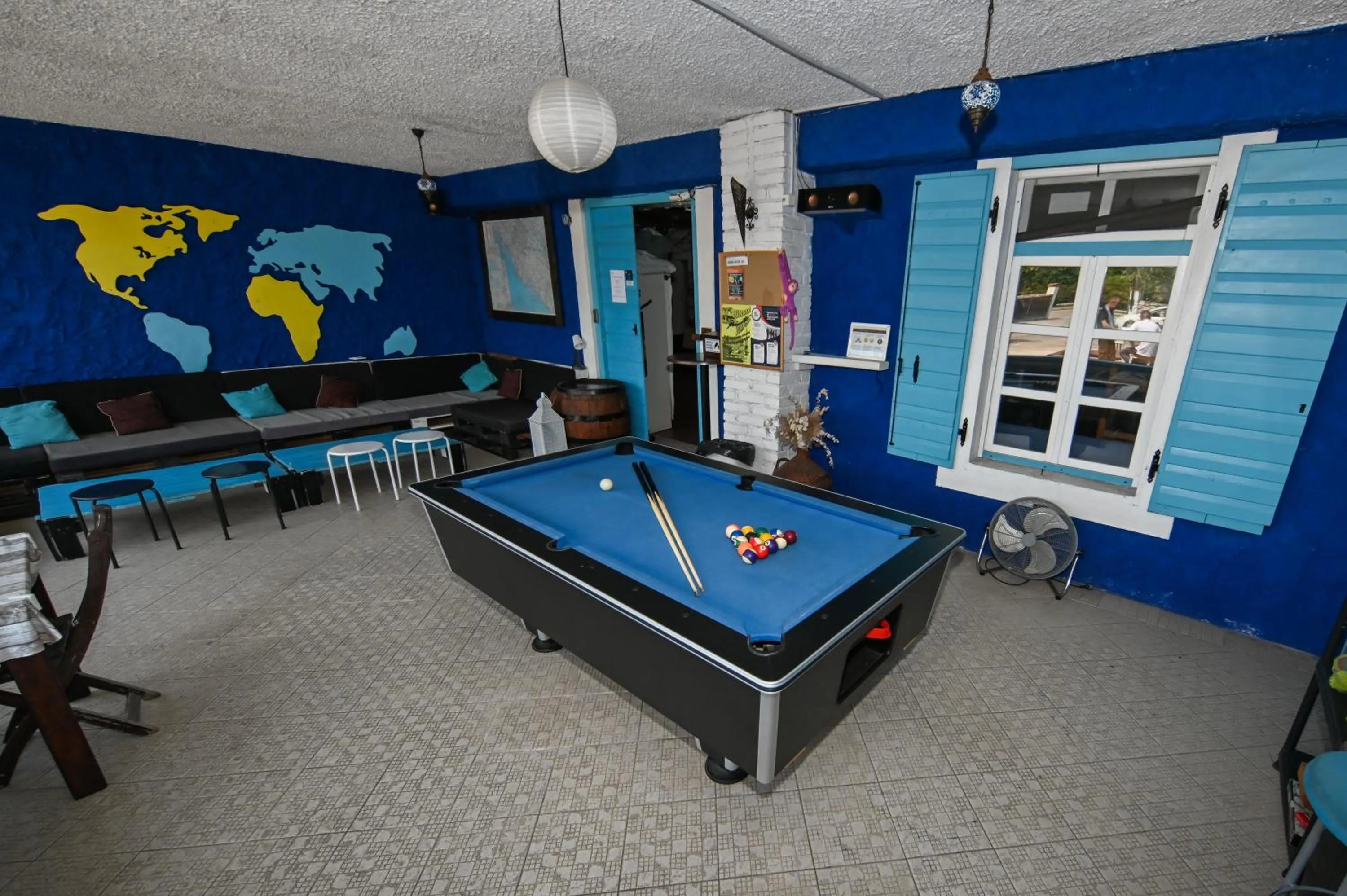 The Lazy Monkey Hostel & Apartments