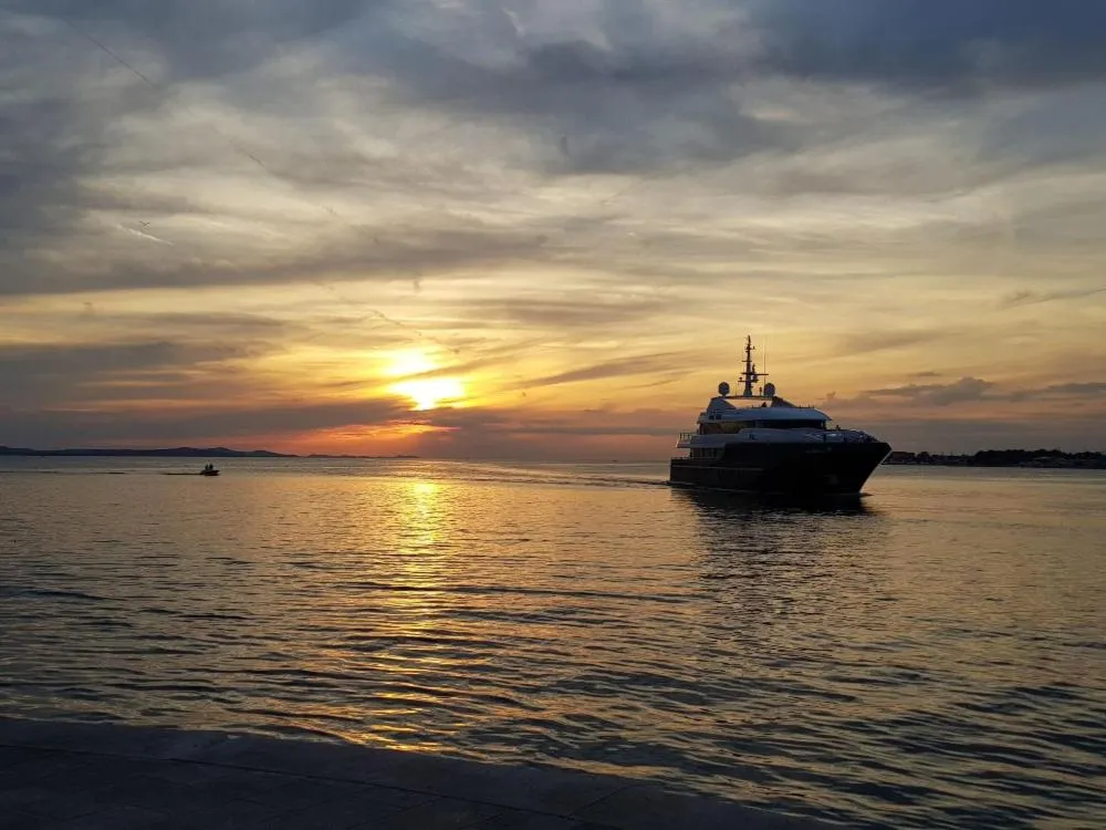 The Lazy Monkey Hostel & Apartments