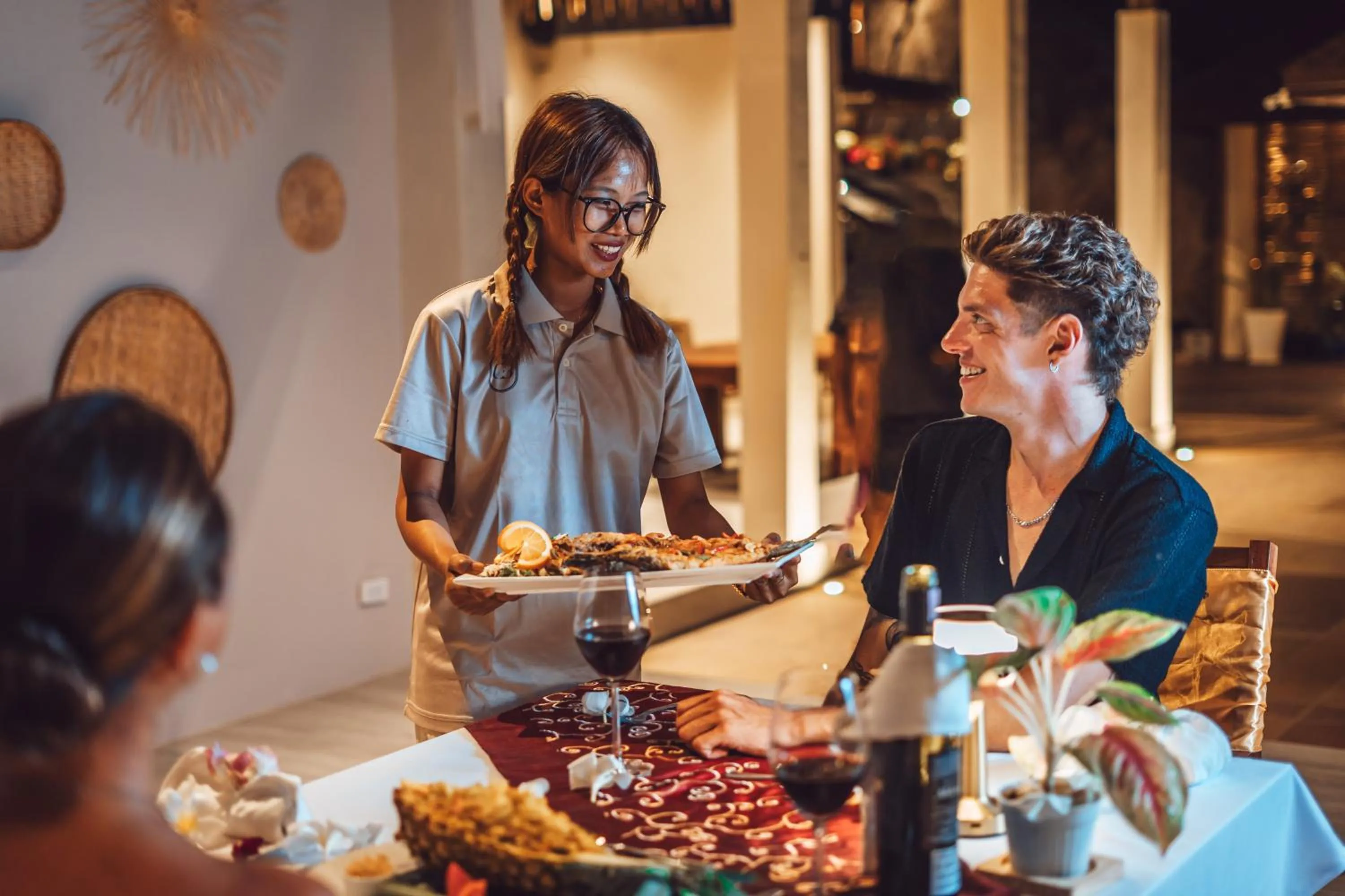 Restaurant/places to eat in Dusit Buncha Koh Tao by Riya Group