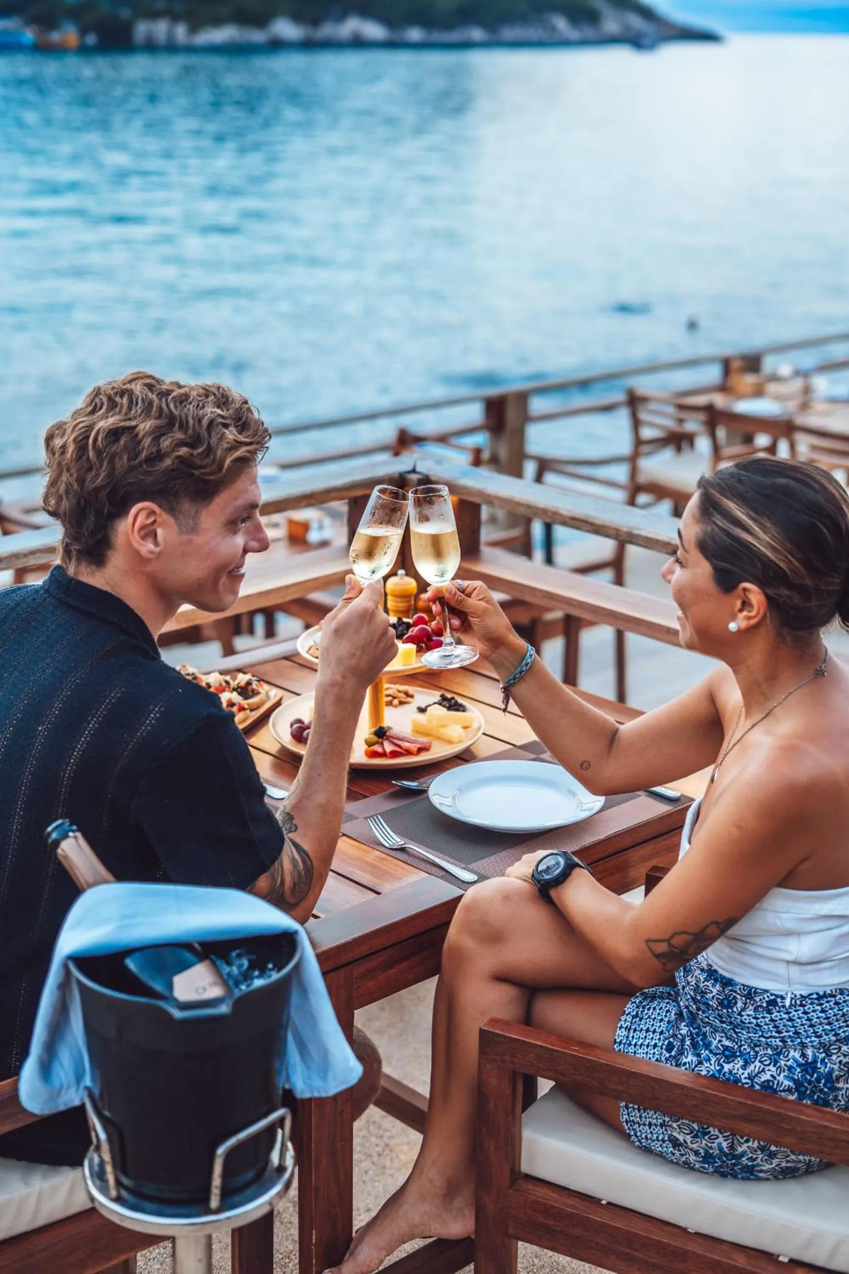 Restaurant/places to eat in Dusit Buncha Koh Tao by Riya Group