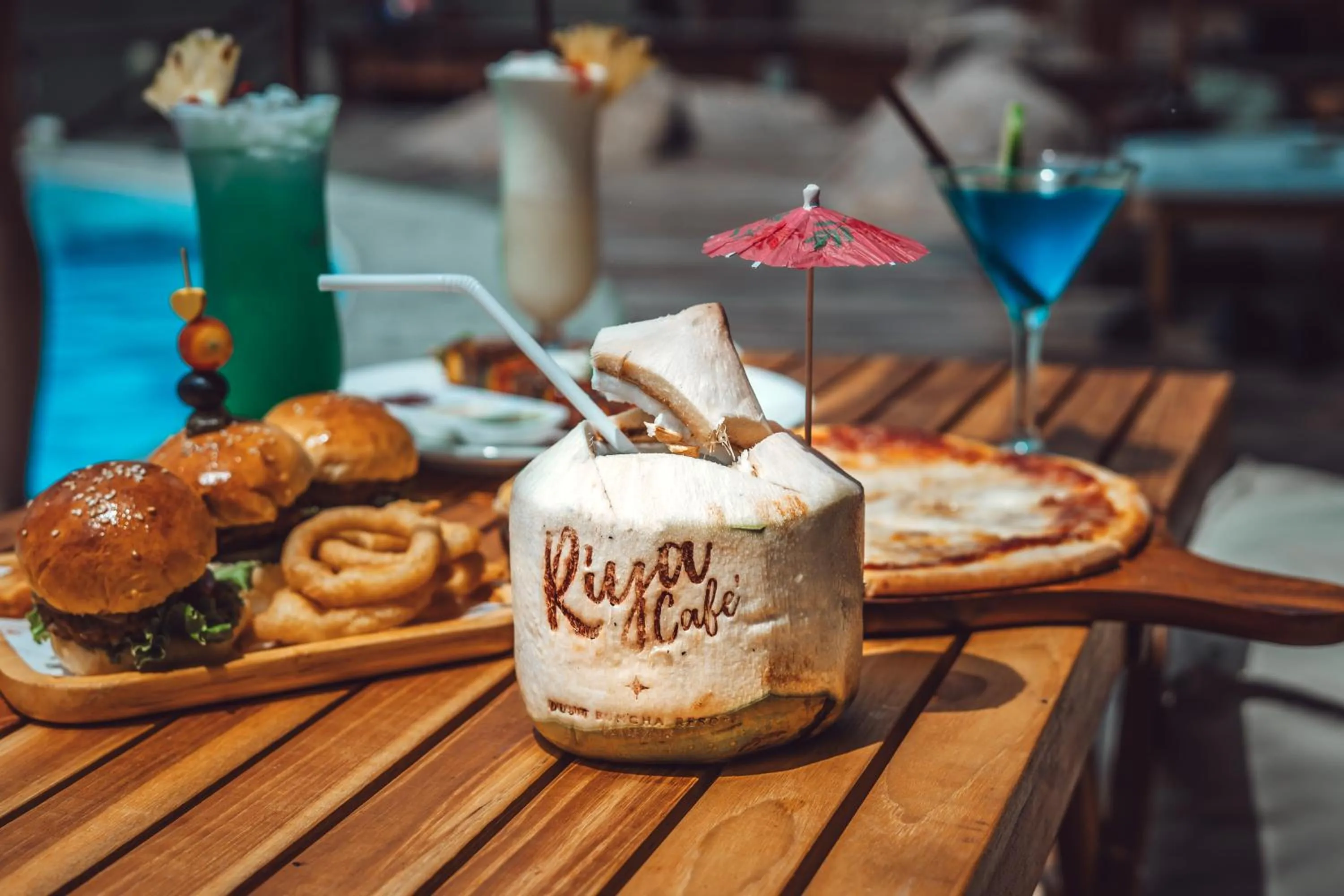 Swimming pool in Dusit Buncha Koh Tao by Riya Group