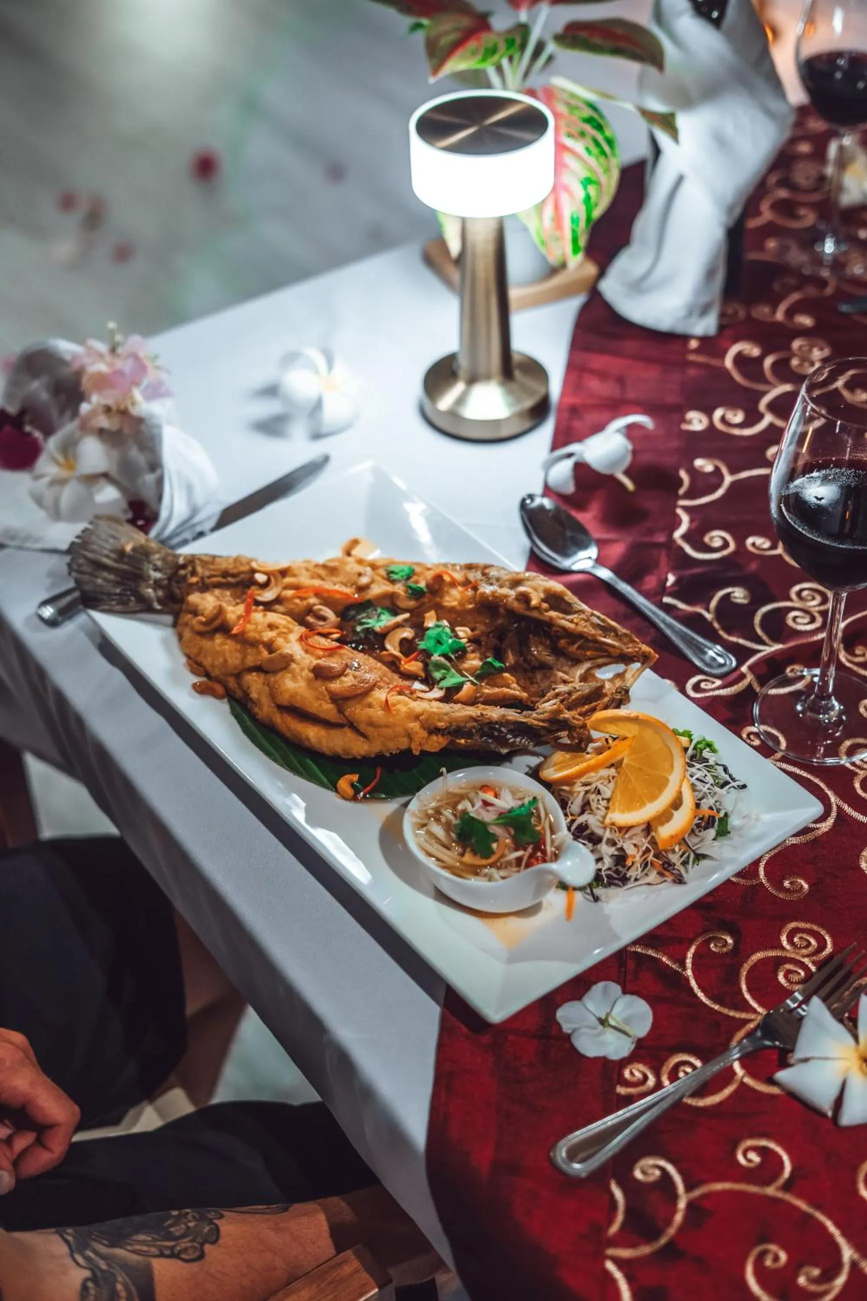 Restaurant/places to eat in Dusit Buncha Koh Tao by Riya Group