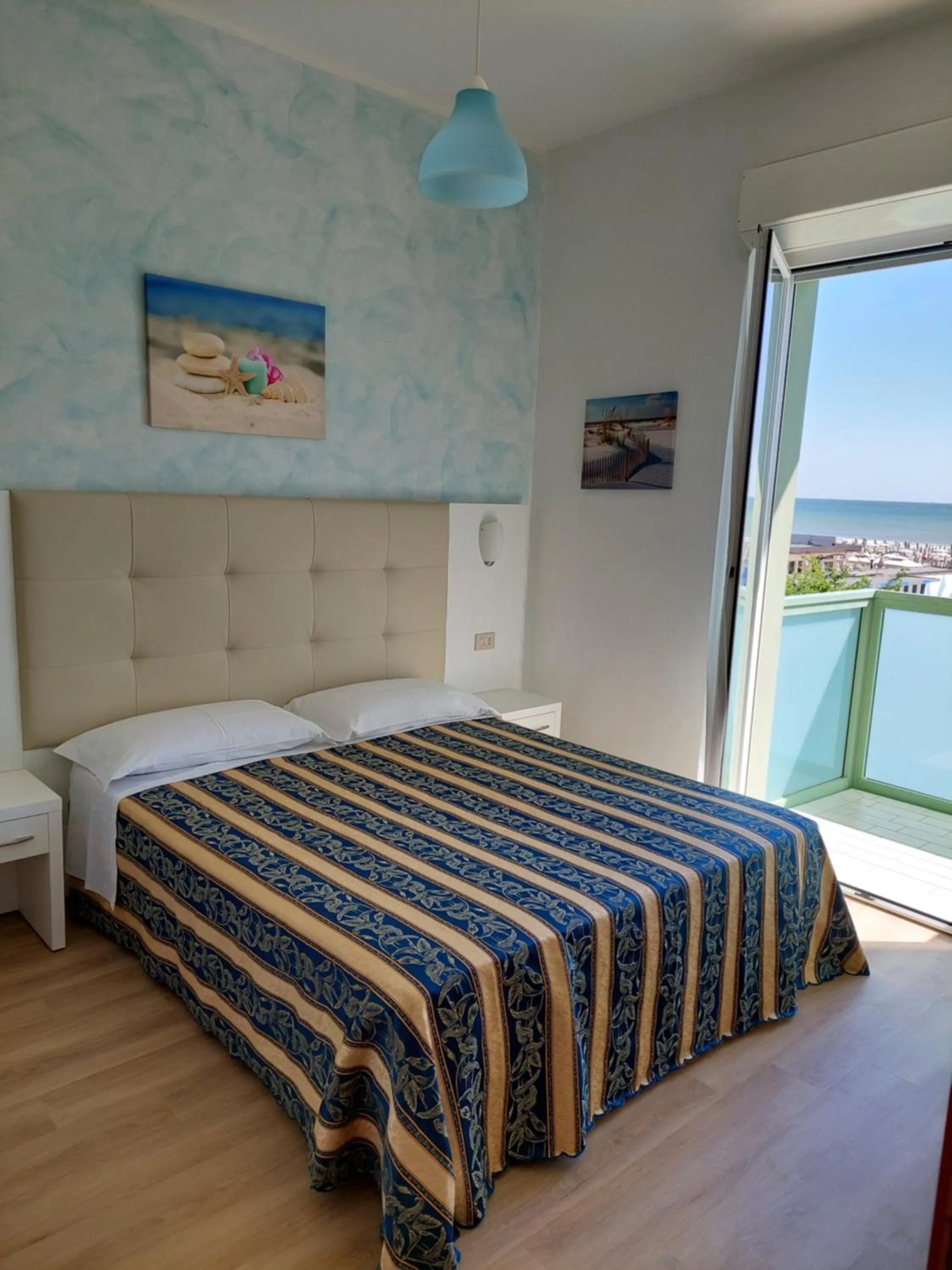Bed in Costa del Sole Only Room