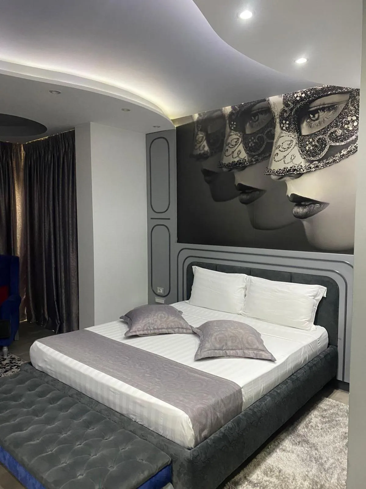 Bedroom, Bed in New W Hotel