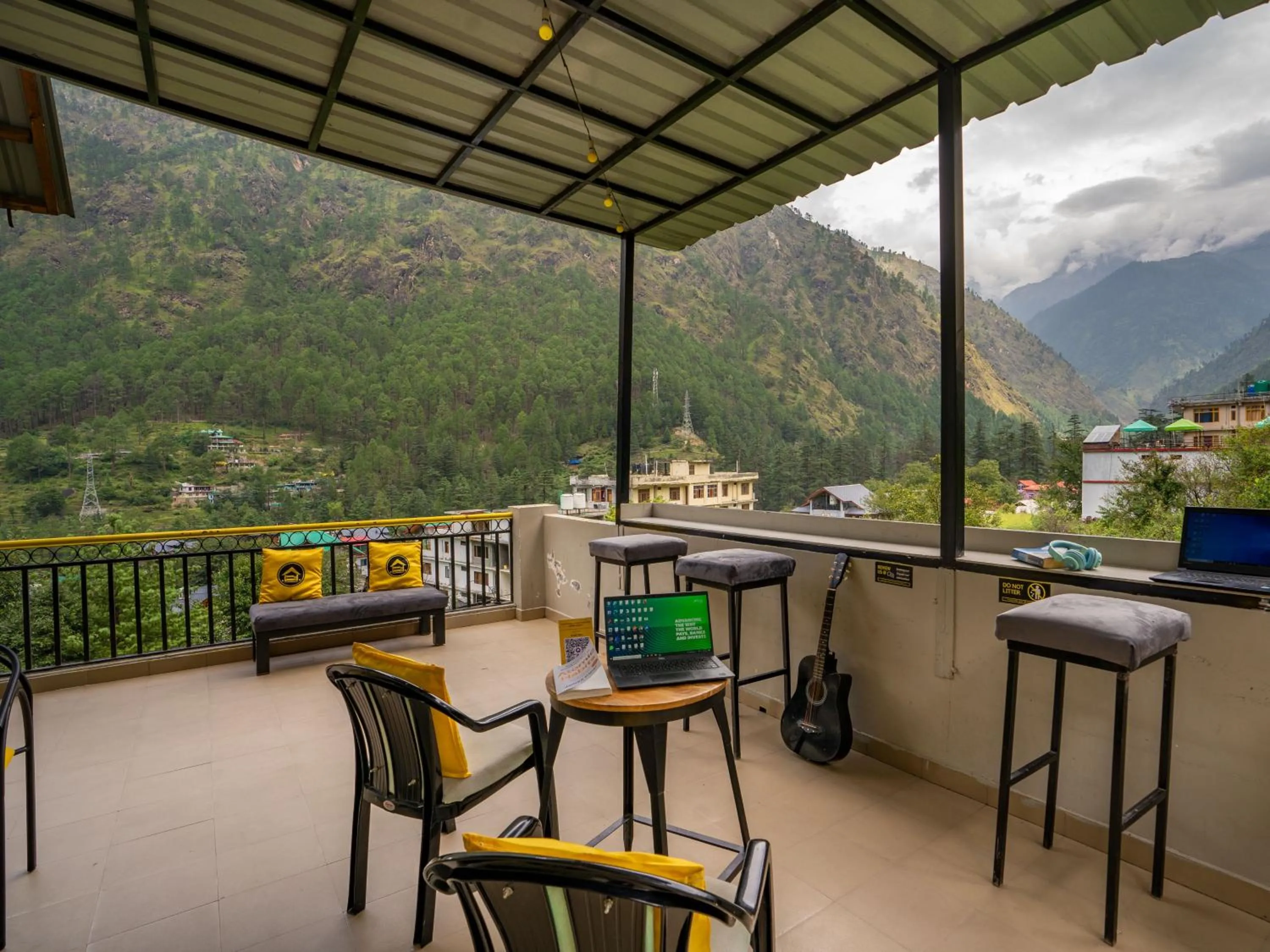 Day in The Hosteller Kasol